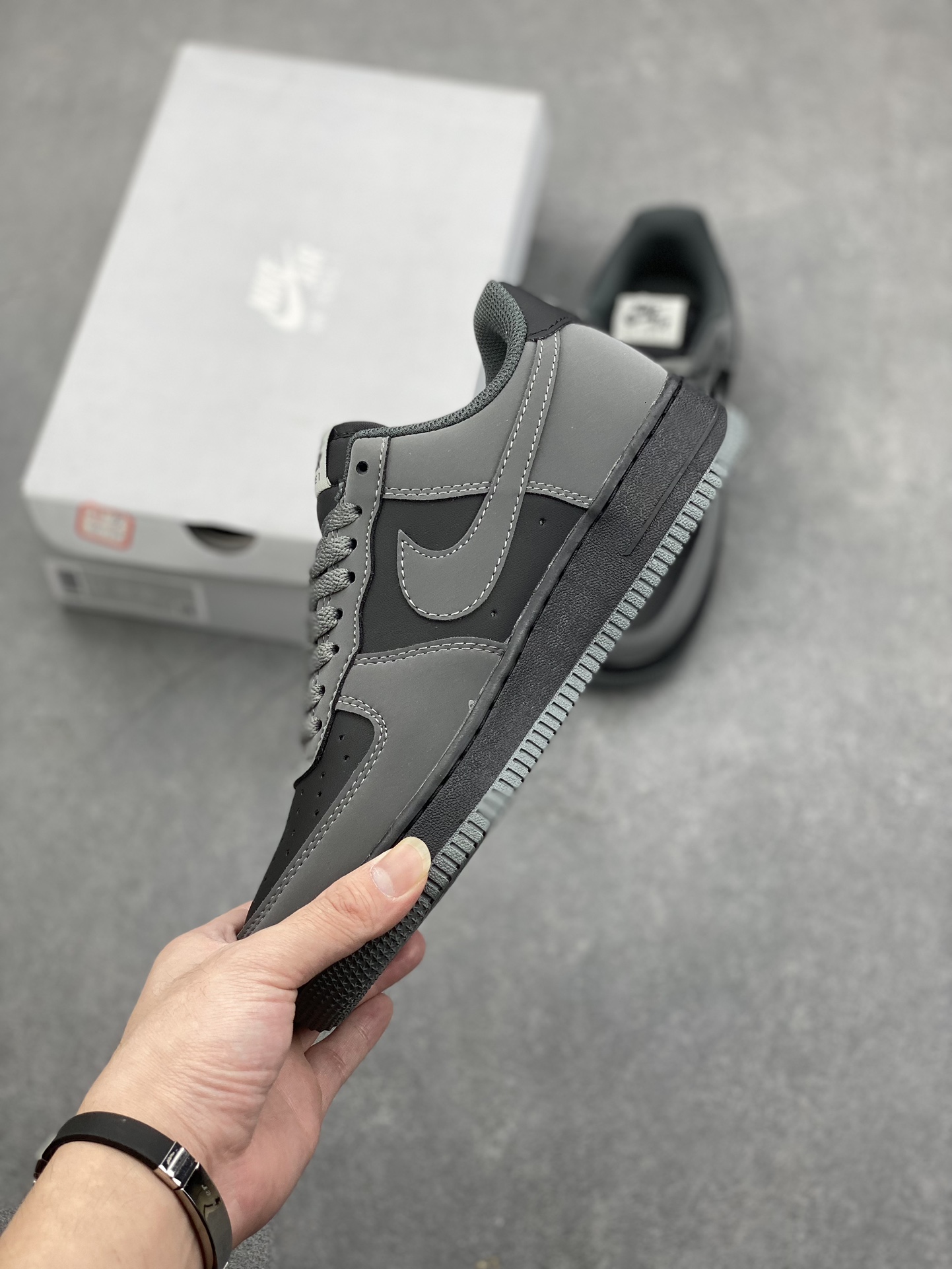 Nike Air Force 1 '07 Low Grey/Black - Original Edition with Air Cushioning 4 i1731688594 5295 4
