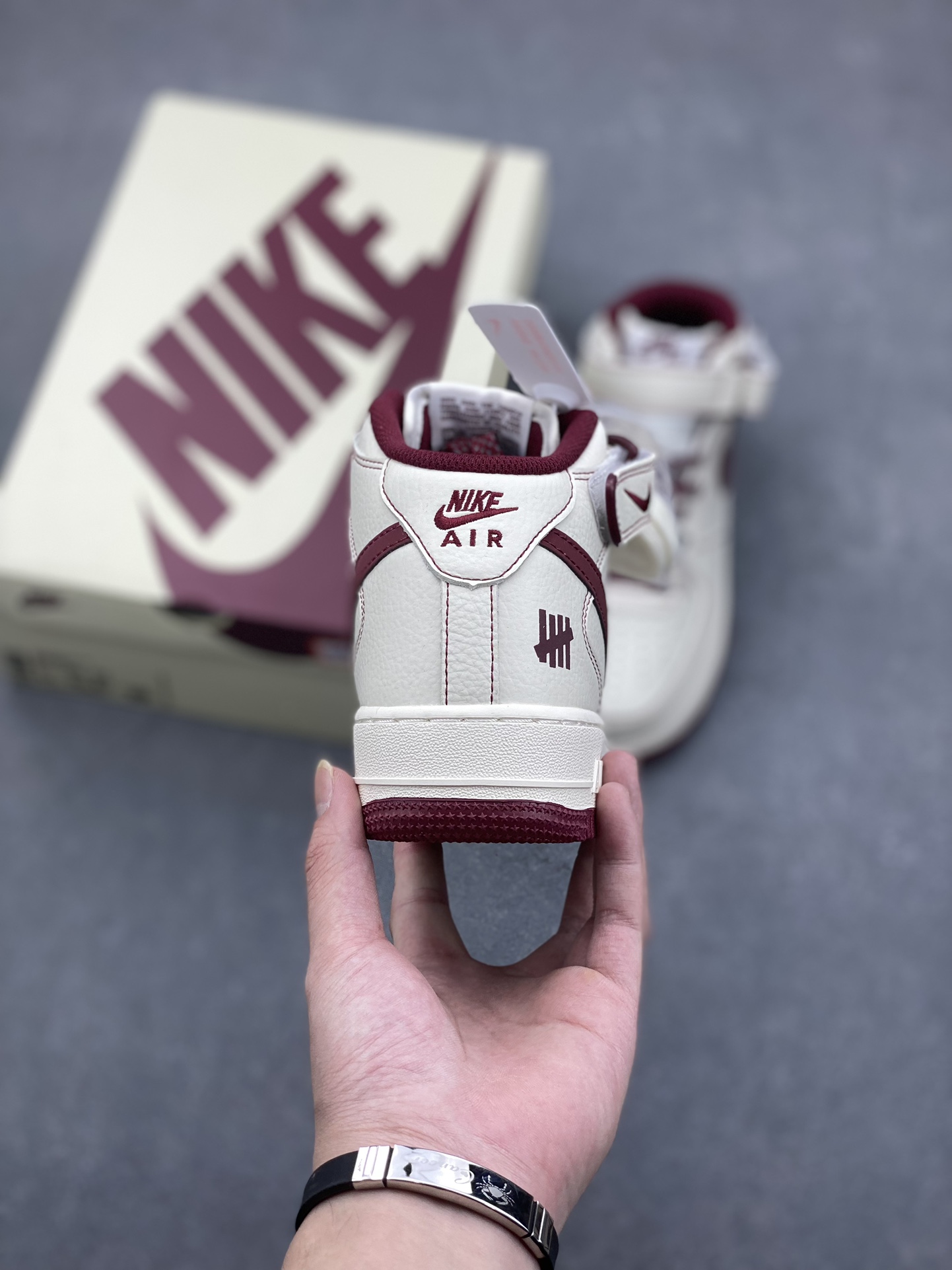 Undefeated x Nike Air Force 1 Mid White Red Limited Edition Sneakers 5 i1731688750 3046 3