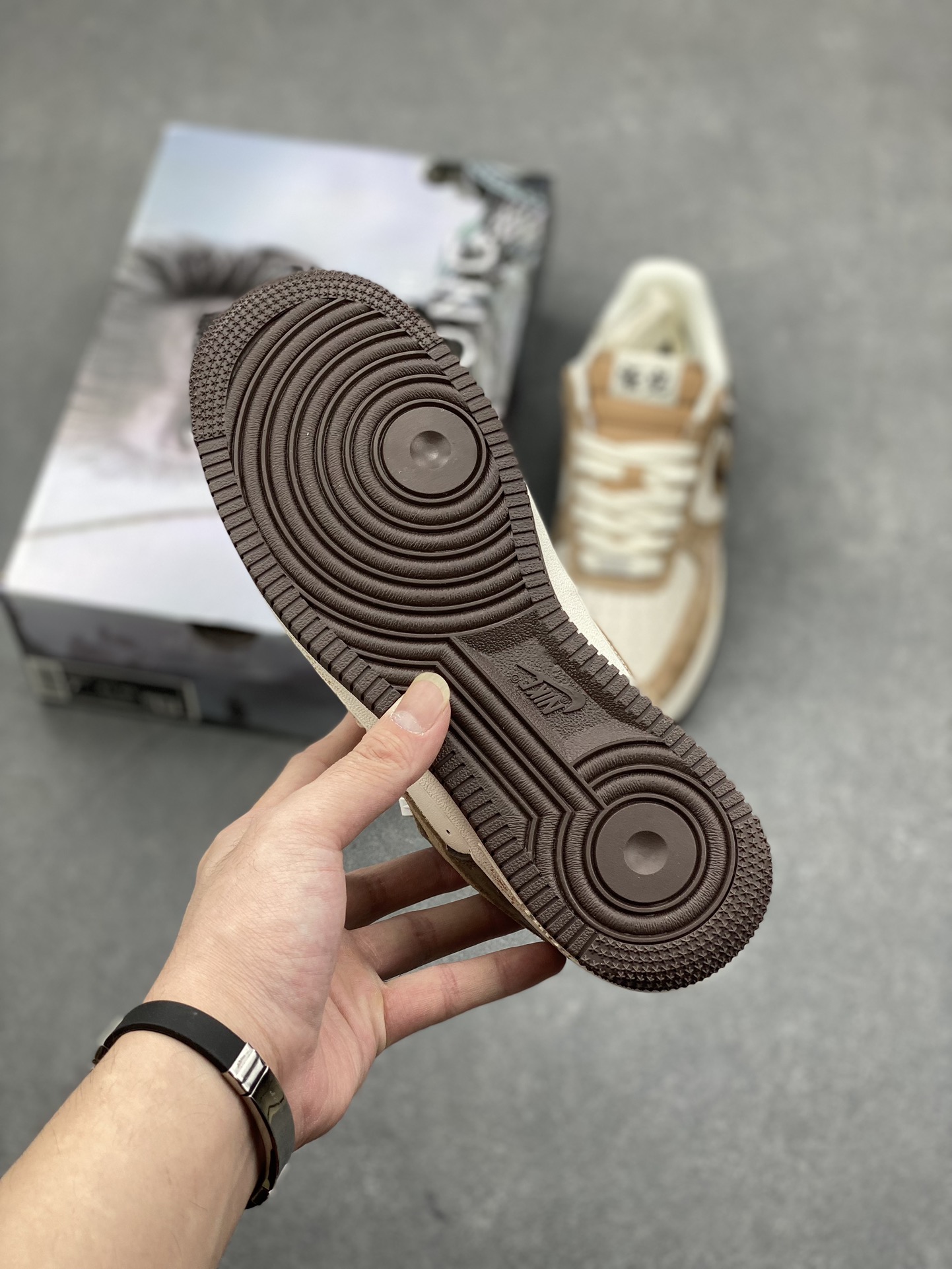 Nike Air Force 1 '07 Low "Wukong" Limited Edition Sneakers 7 i1731688858 1106 1