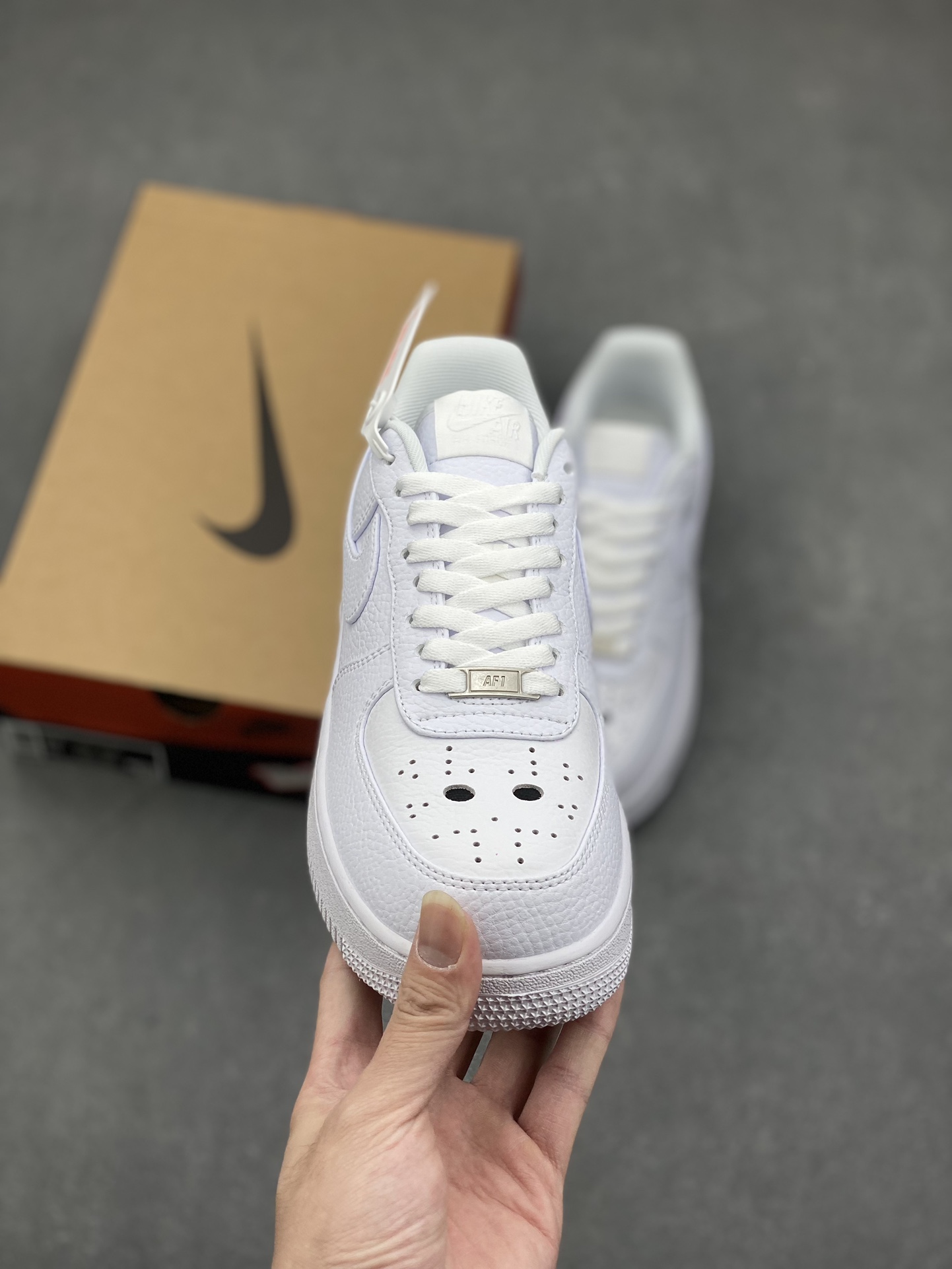 Nike Air Force 1 '07 Low White Original Edition IB4025-100 Sneakers 3 i1731774665 2741 0