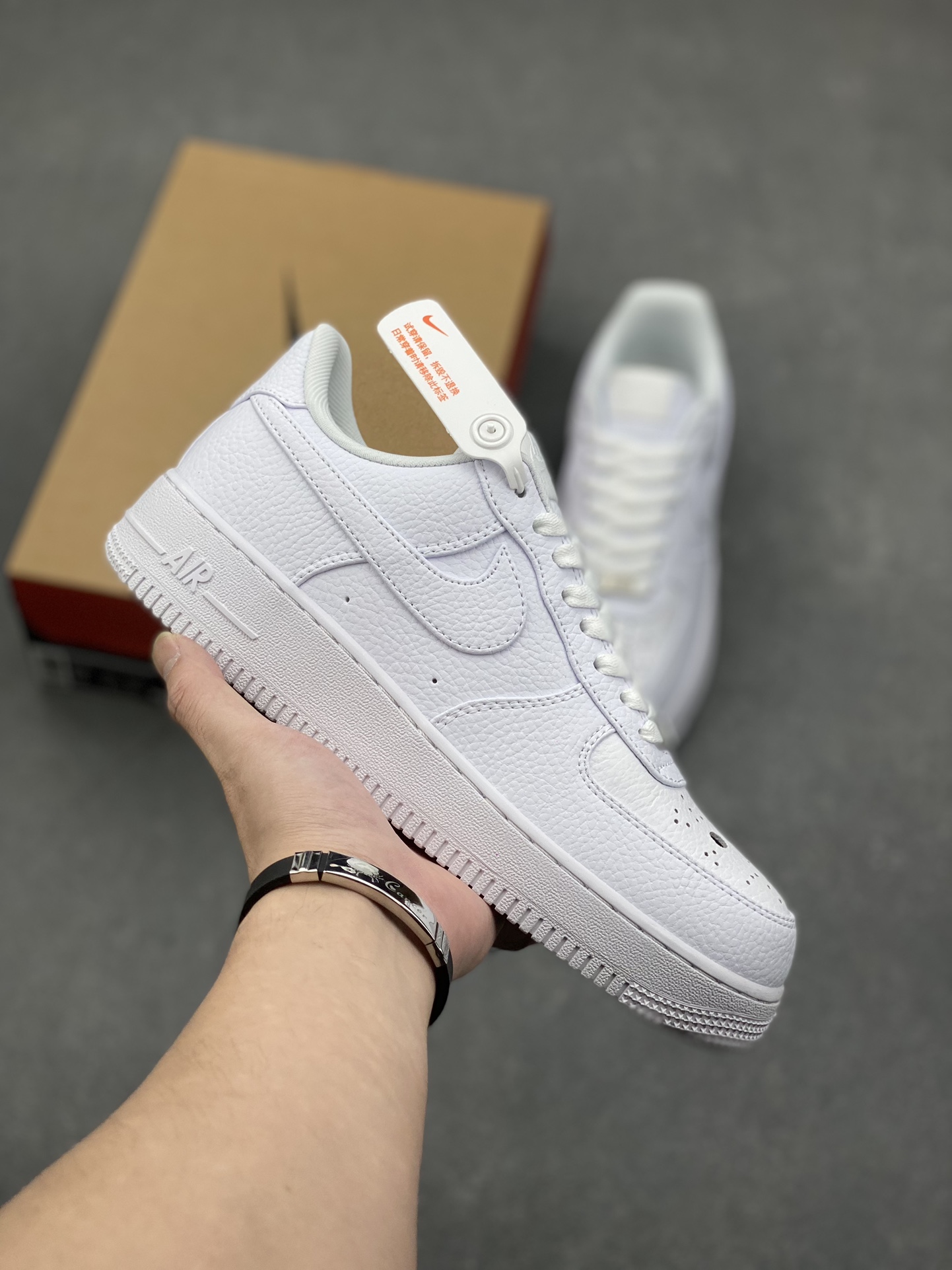 Nike Air Force 1 '07 Low White Original Edition IB4025-100 Sneakers 2 i1731774665 6903 5