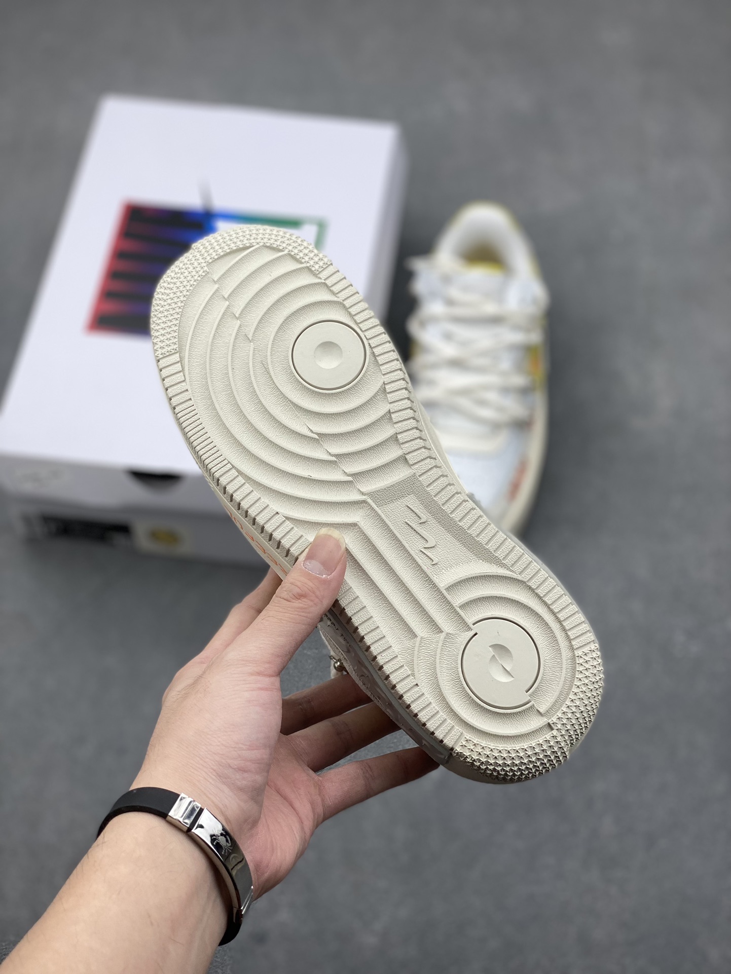 Graffiti Fontanka Air Force 1 Customs with Deconstructed Laces - Limited Edition 7 i1731774842 2169 5