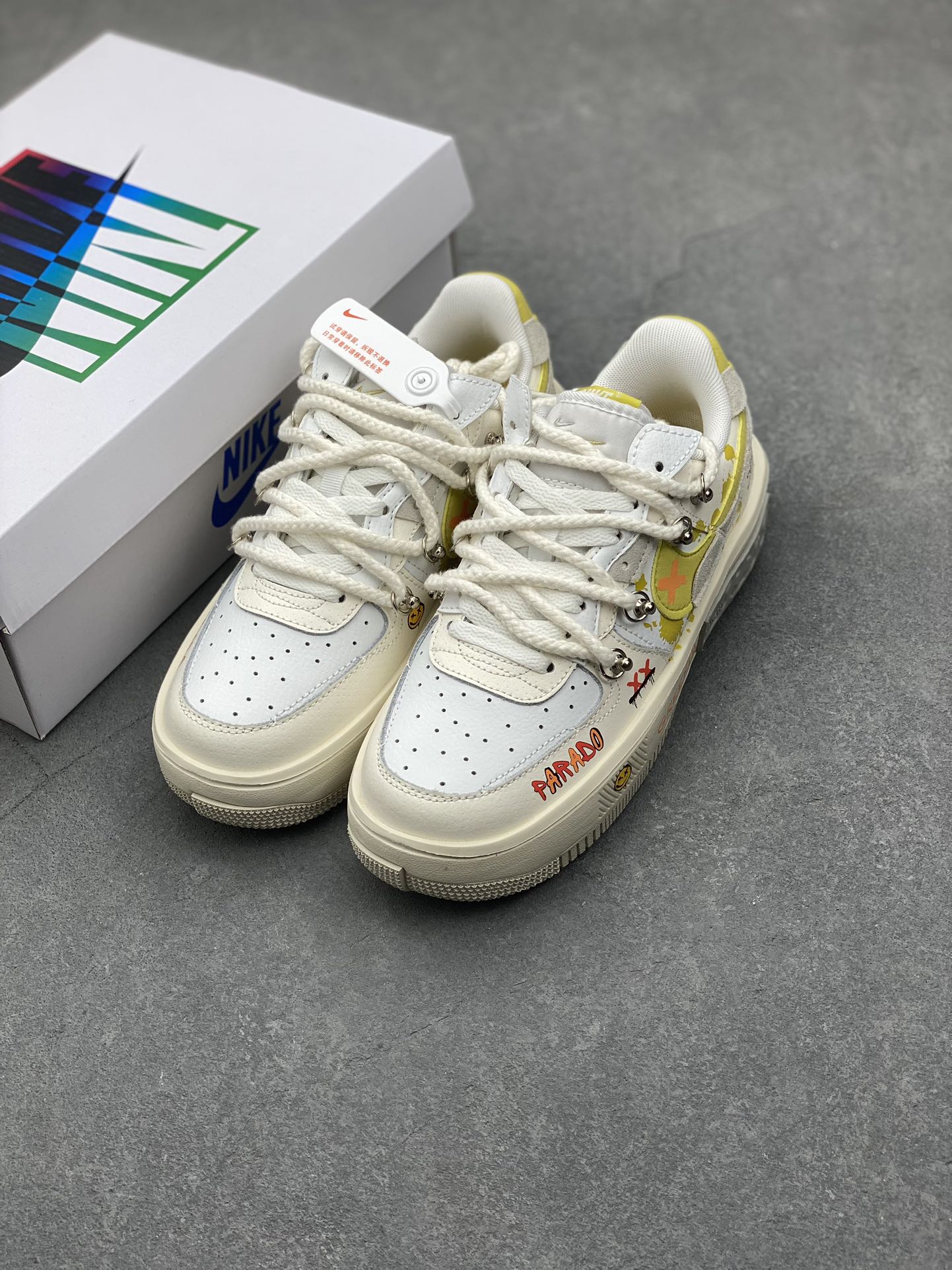 Graffiti Fontanka Air Force 1 Customs with Deconstructed Laces - Limited Edition 9 i1731774842 2671 4