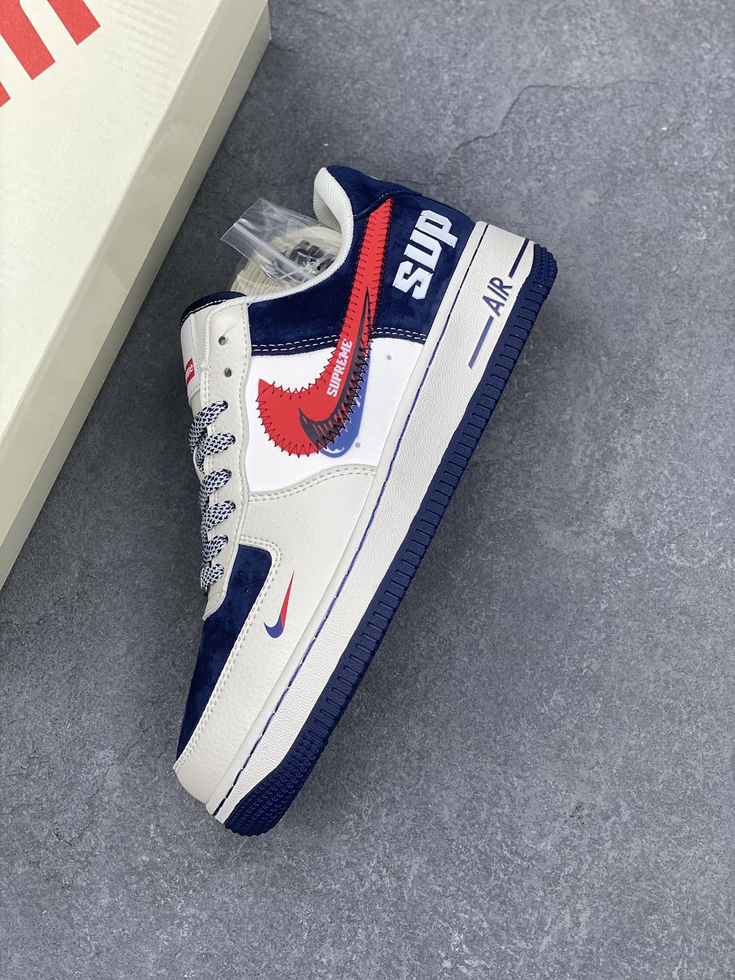 Nike Air Force 1 '07 Low Supreme Collab Sneakers - Red & Blue Double Swoosh 8 i1731774977 7221 2