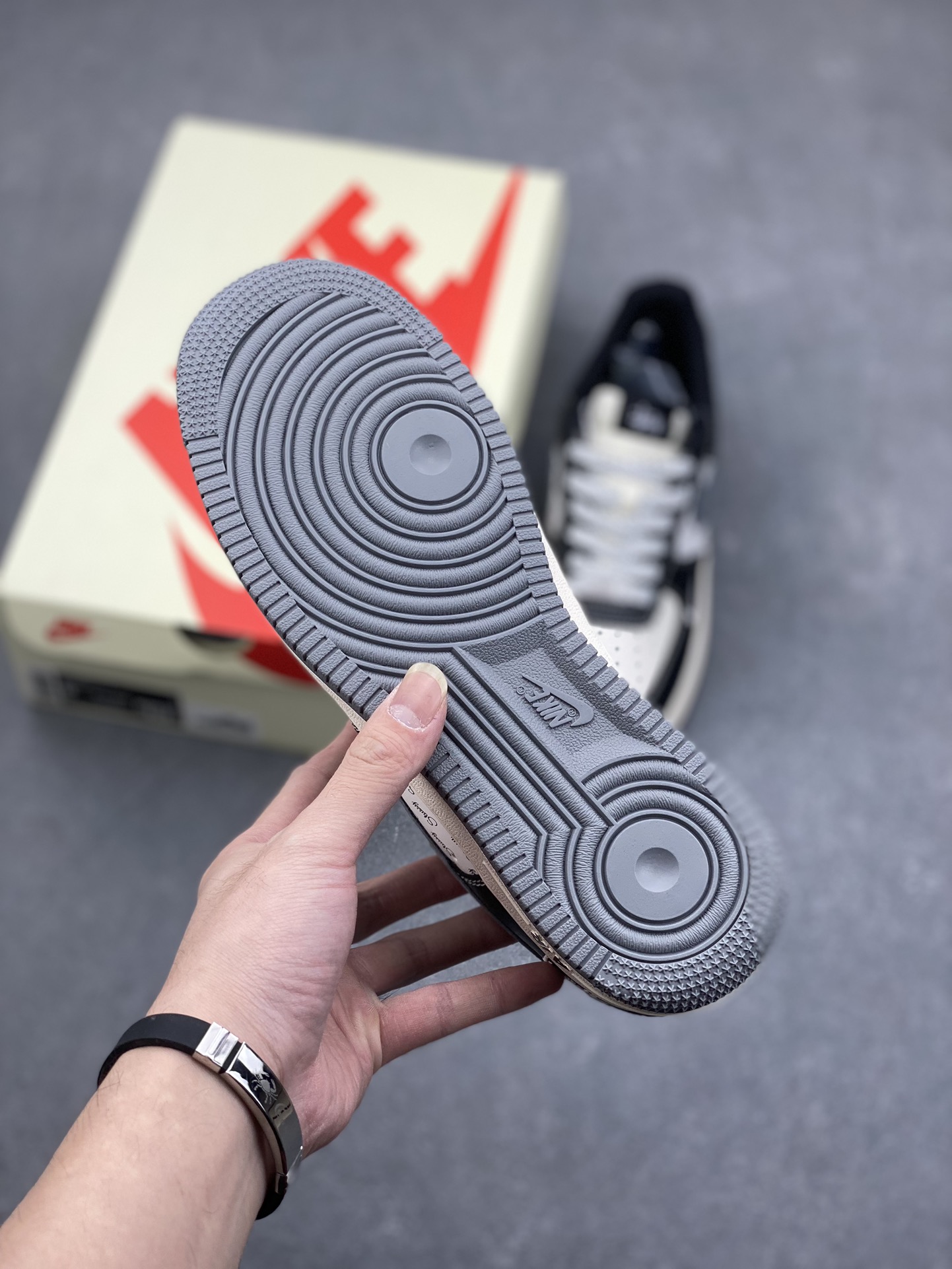 Nike Air Force 1 '07 Low Stussy Black/Grey: Limited Edition Comfort Shoes 7 i1731878317 579 7