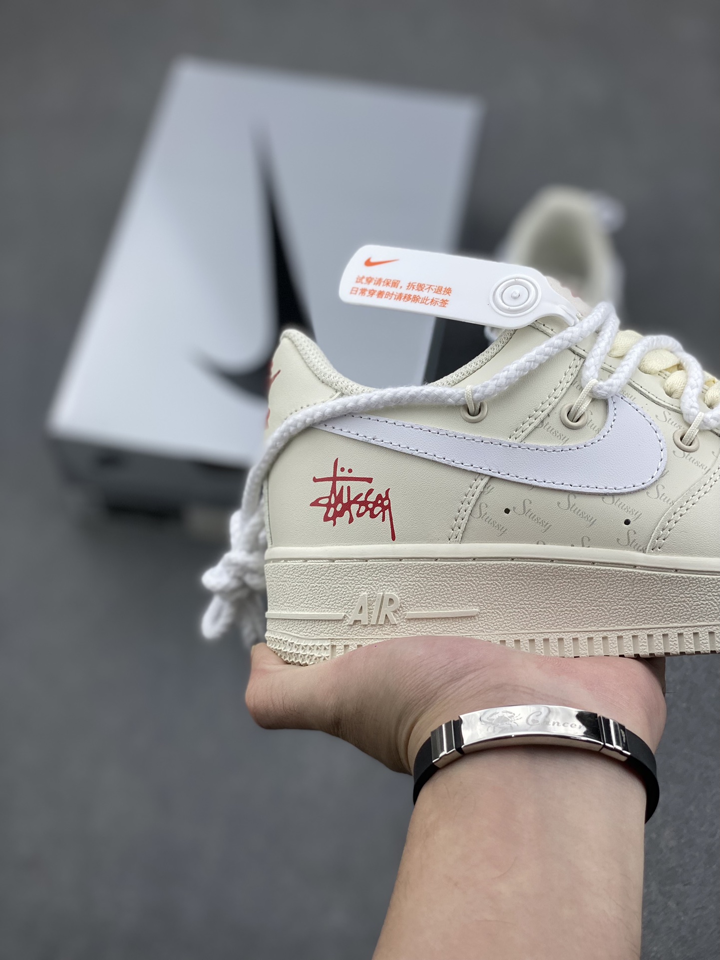 Stussy x Nike Air Force 1 Low '07: Cream Leather, Premium Comfort, and Stylish Design 6 i1731878574 3094 3