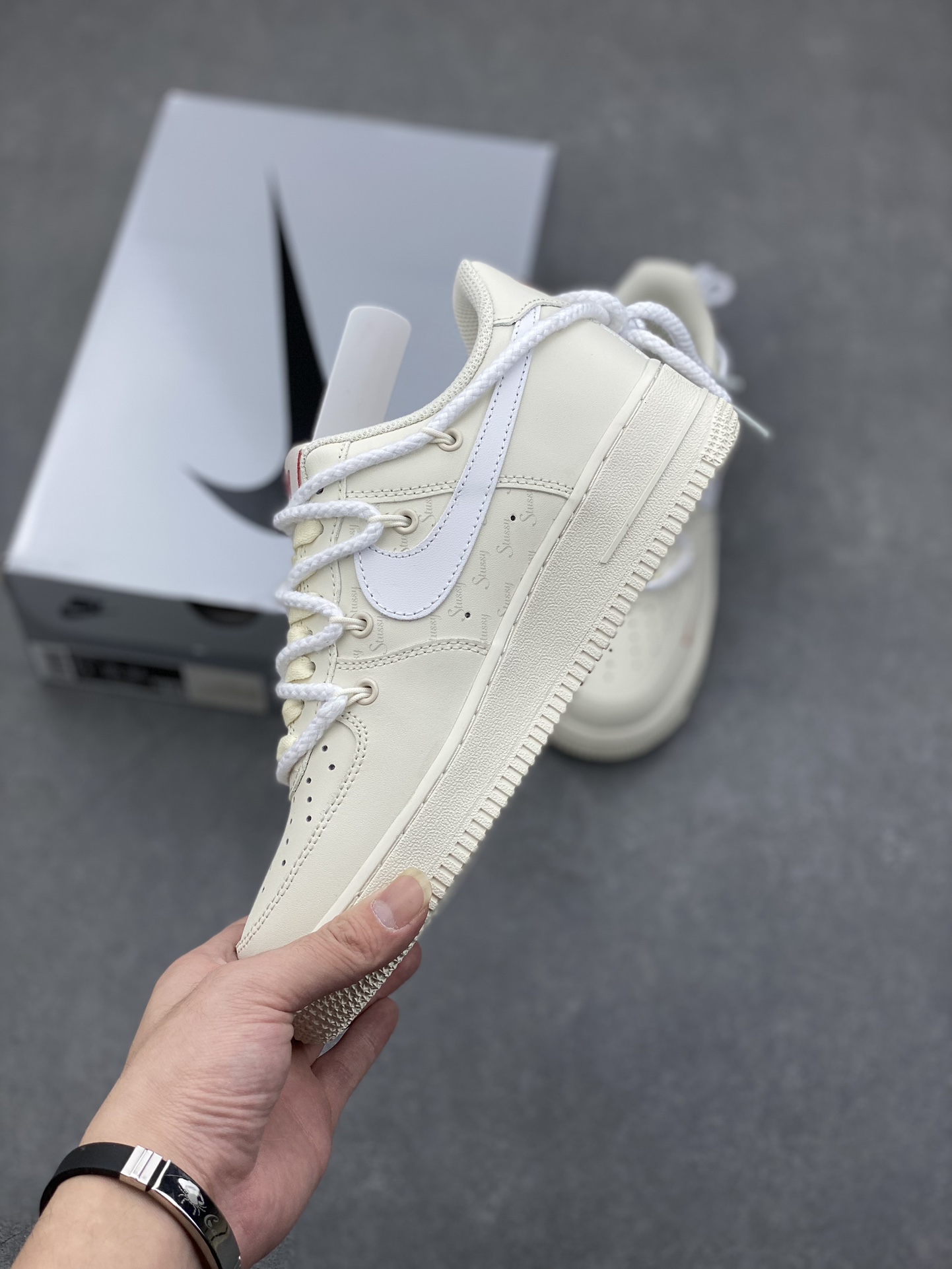 Stussy x Nike Air Force 1 Low '07: Cream Leather, Premium Comfort, and Stylish Design 4 i1731878574 9185 1