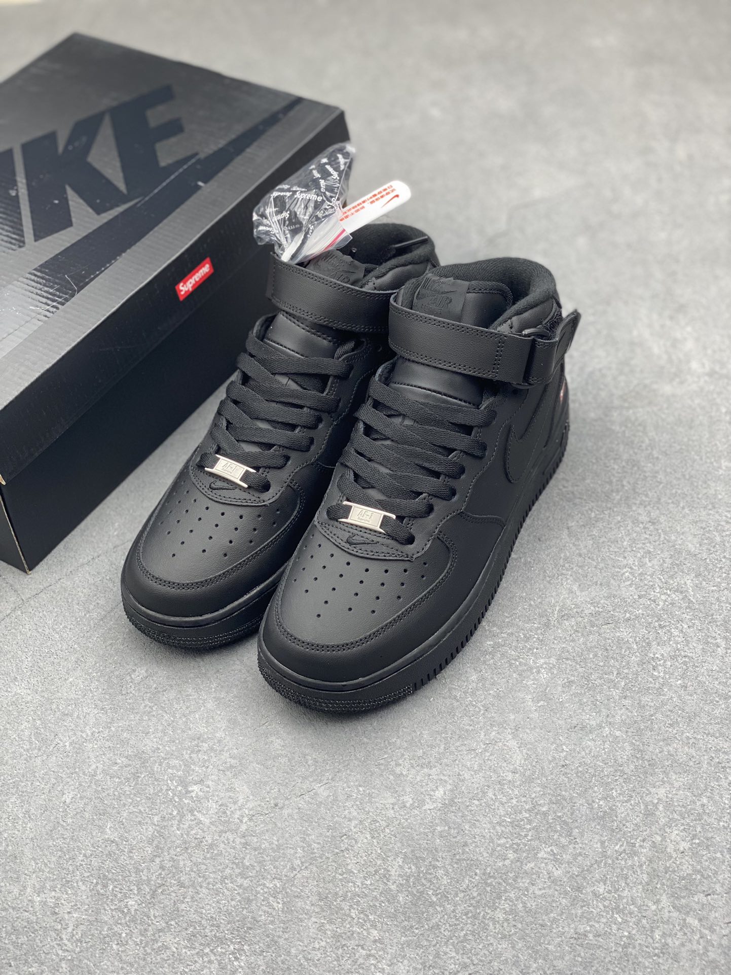 Nike X Supreme Air Force 1 Low Black Sneaker,FZ8784-001, Men and Women Sizes 9 i1731949657 8380 7