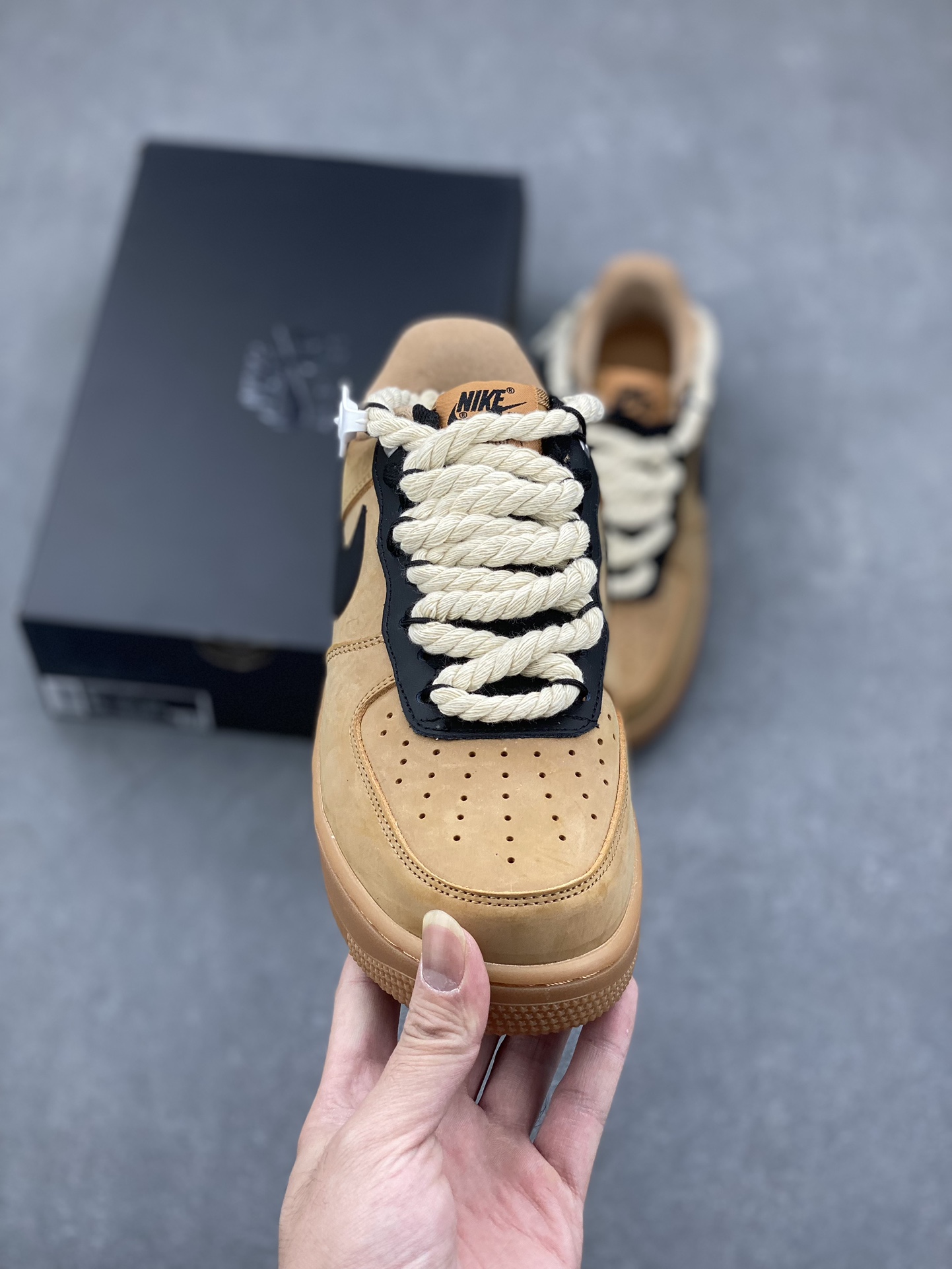 Nike Air Force 1 '07 Low-Top Casual Sneakers - Versatile Style & Comfort 3 i1731949813 4697 2