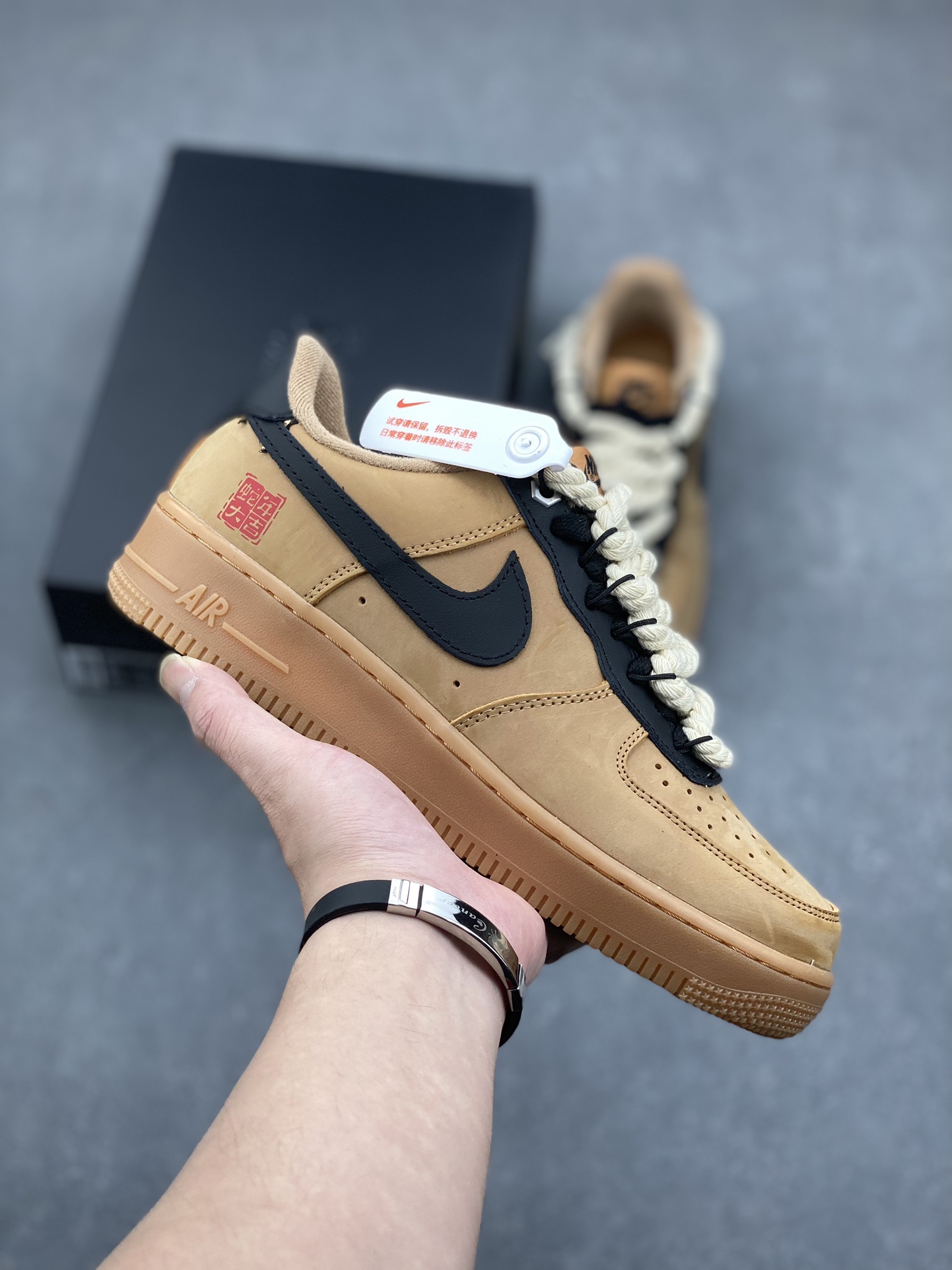 Nike Air Force 1 '07 Low-Top Casual Sneakers - Versatile Style & Comfort 2 i1731949813 8540 4