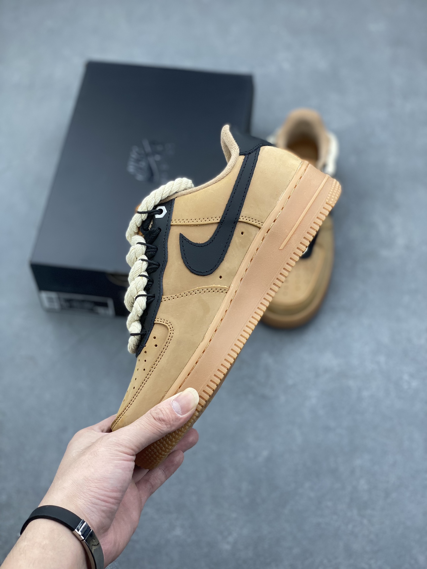 Nike Air Force 1 '07 Low-Top Casual Sneakers - Versatile Style & Comfort 4 i1731949813 934 8