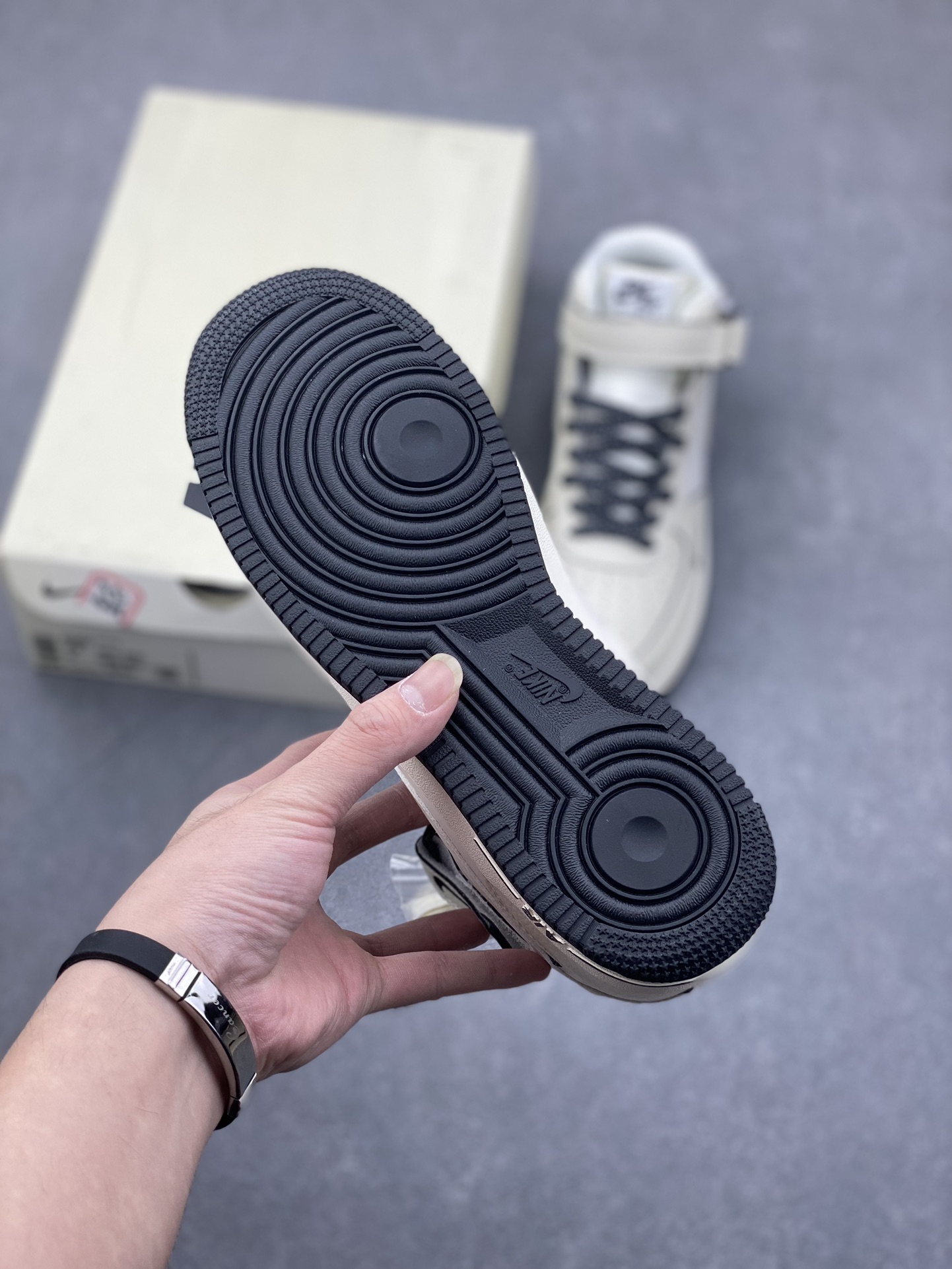 Nike Air Force 1 MID '07 "Black Pearl" Mid-Top Sneakers - Reflective Accents 7 i1731949888 4737 2
