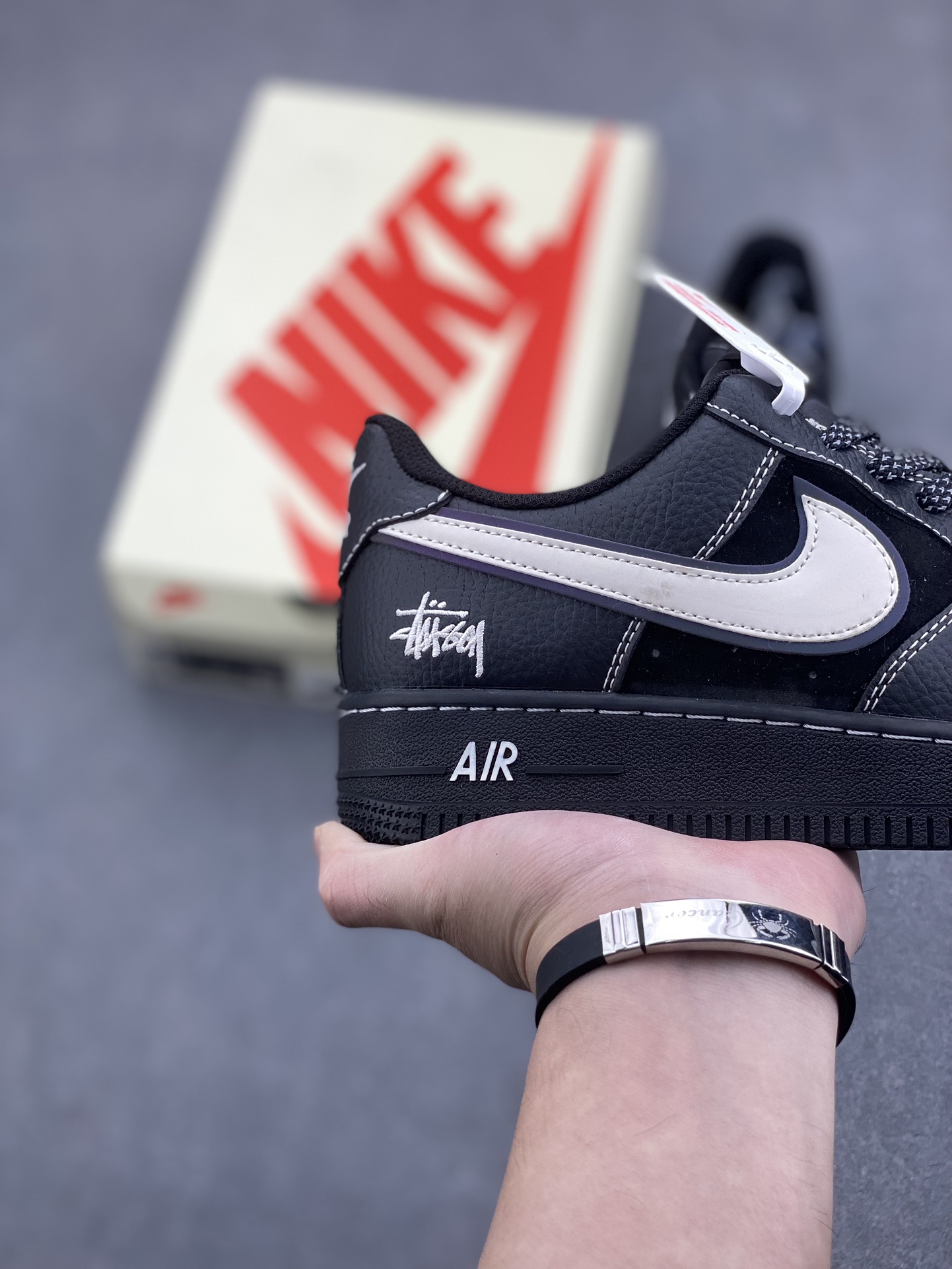Nike Air Force 1 '07 Low Stussy Collab Black Sneakers Limited Edition 6 i1731950056 7265 5