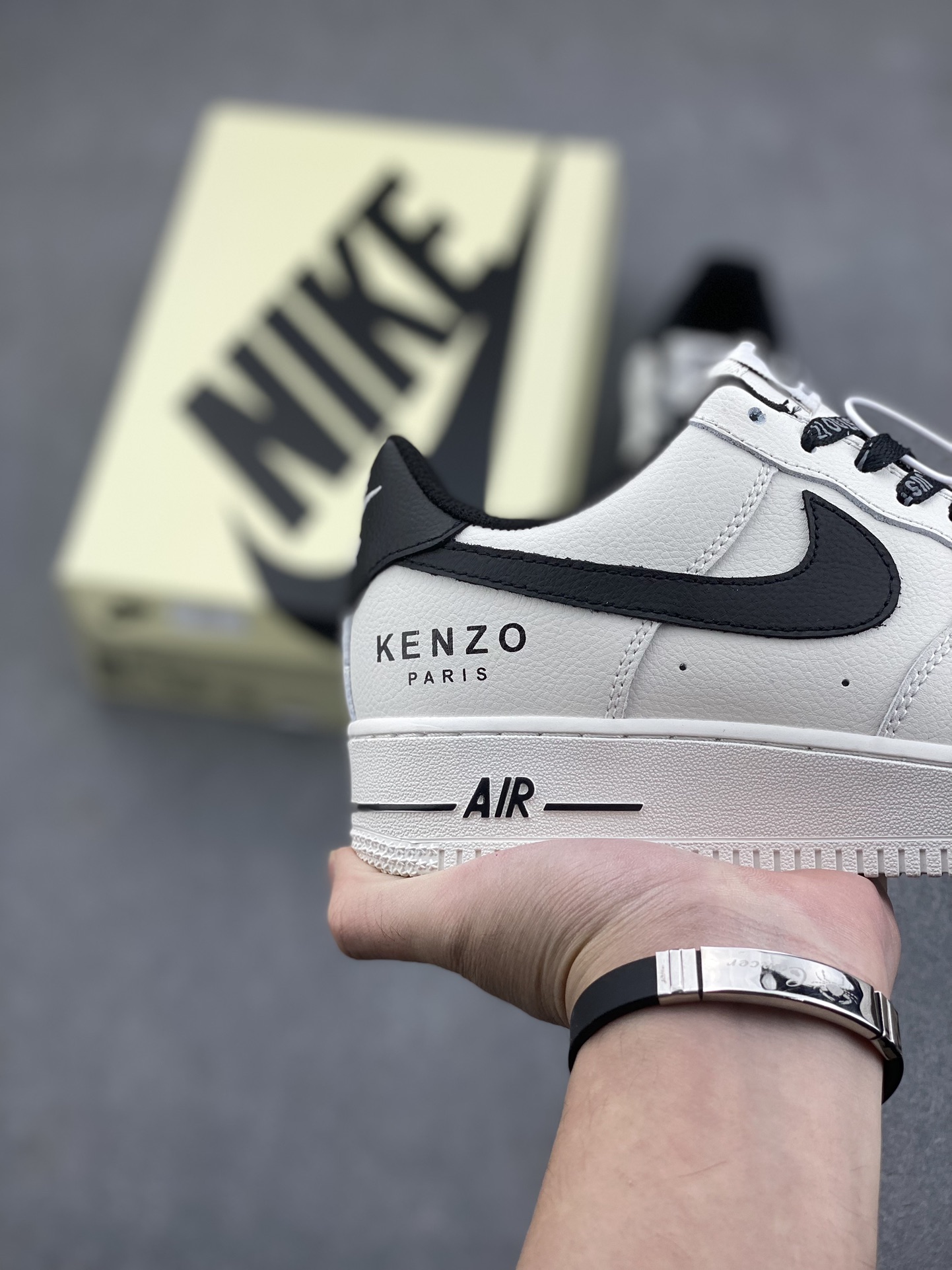 Nike Air Force 1 '07 Low KENZO Collab Sneakers - Limited Edition 6 i1732036969 6006 0