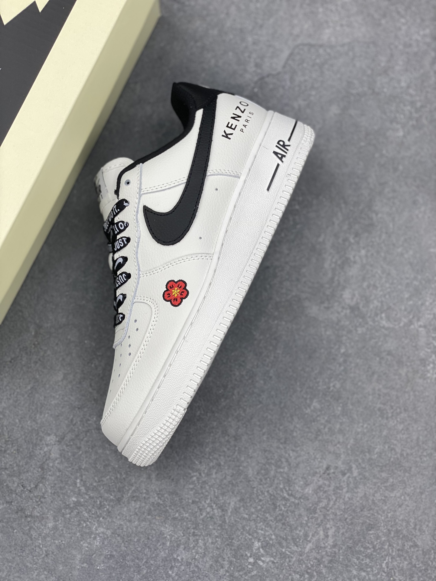 Nike Air Force 1 '07 Low KENZO Collab Sneakers - Limited Edition 8 i1732036969 6397 5