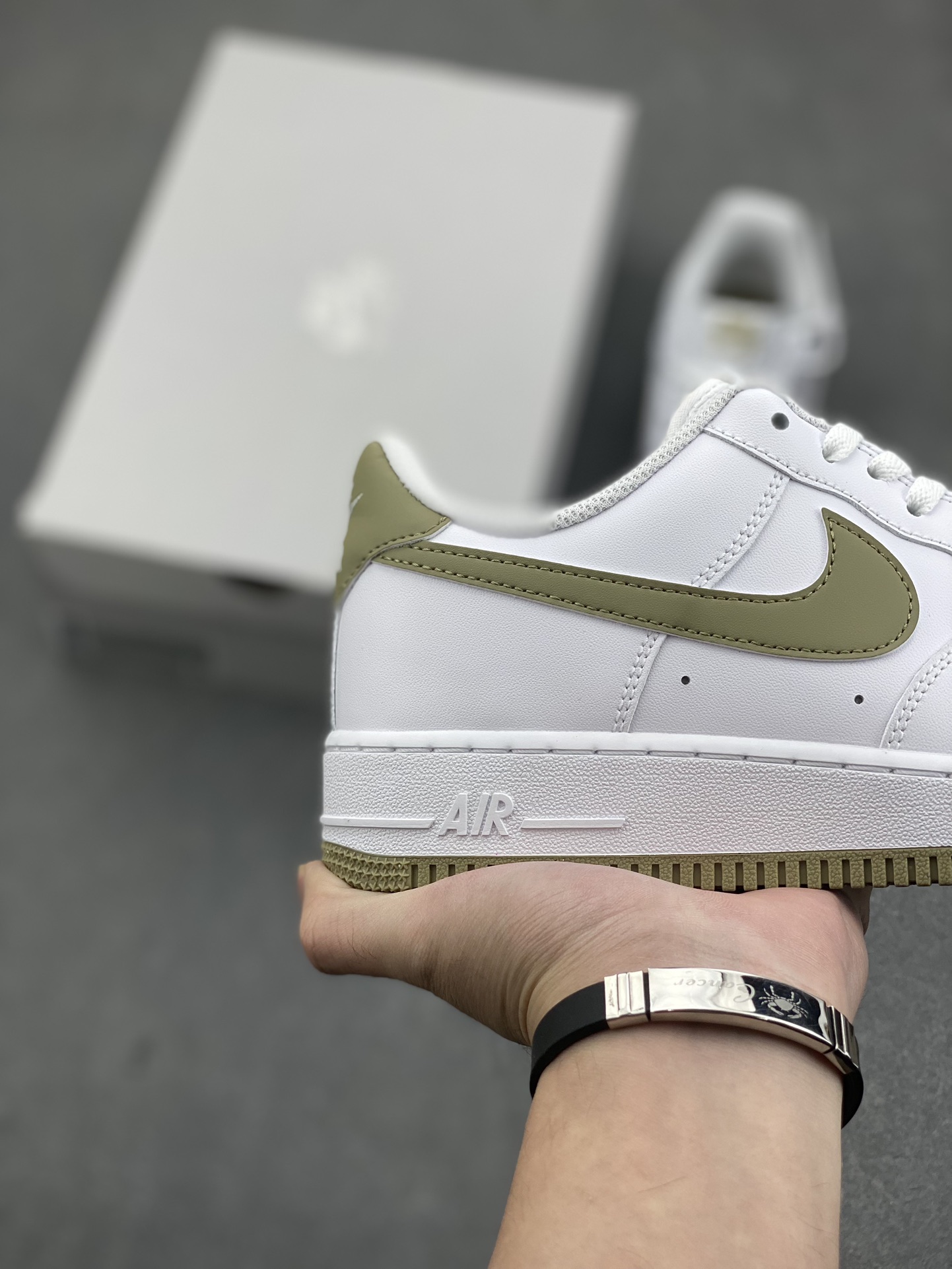 Nike Air Force 1 '07 Low White/Olive Casual Sneakers CW2289-111 6 i1732037315 6499 3