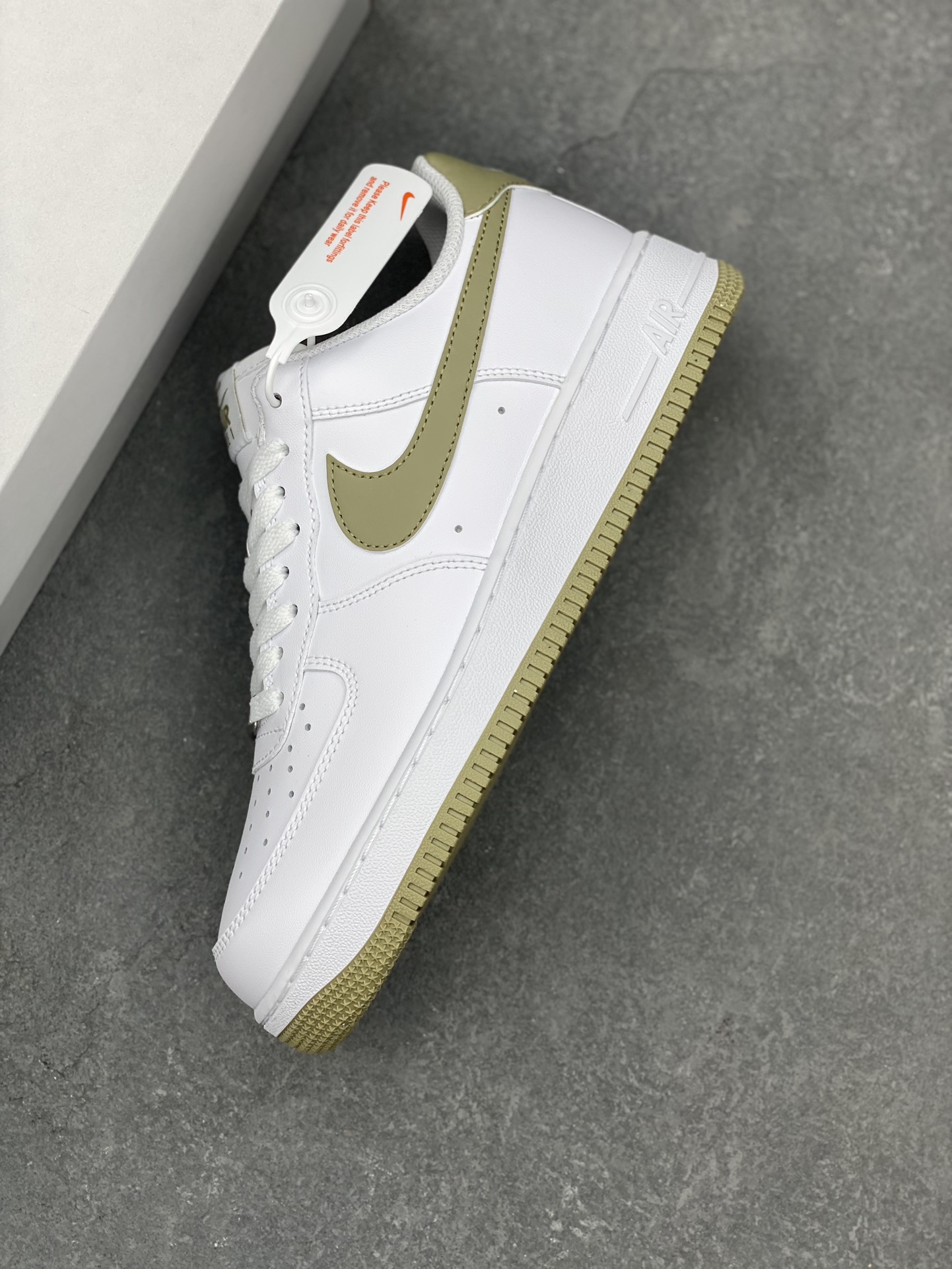 Nike Air Force 1 '07 Low White/Olive Casual Sneakers CW2289-111 8 i1732037316 2981 6