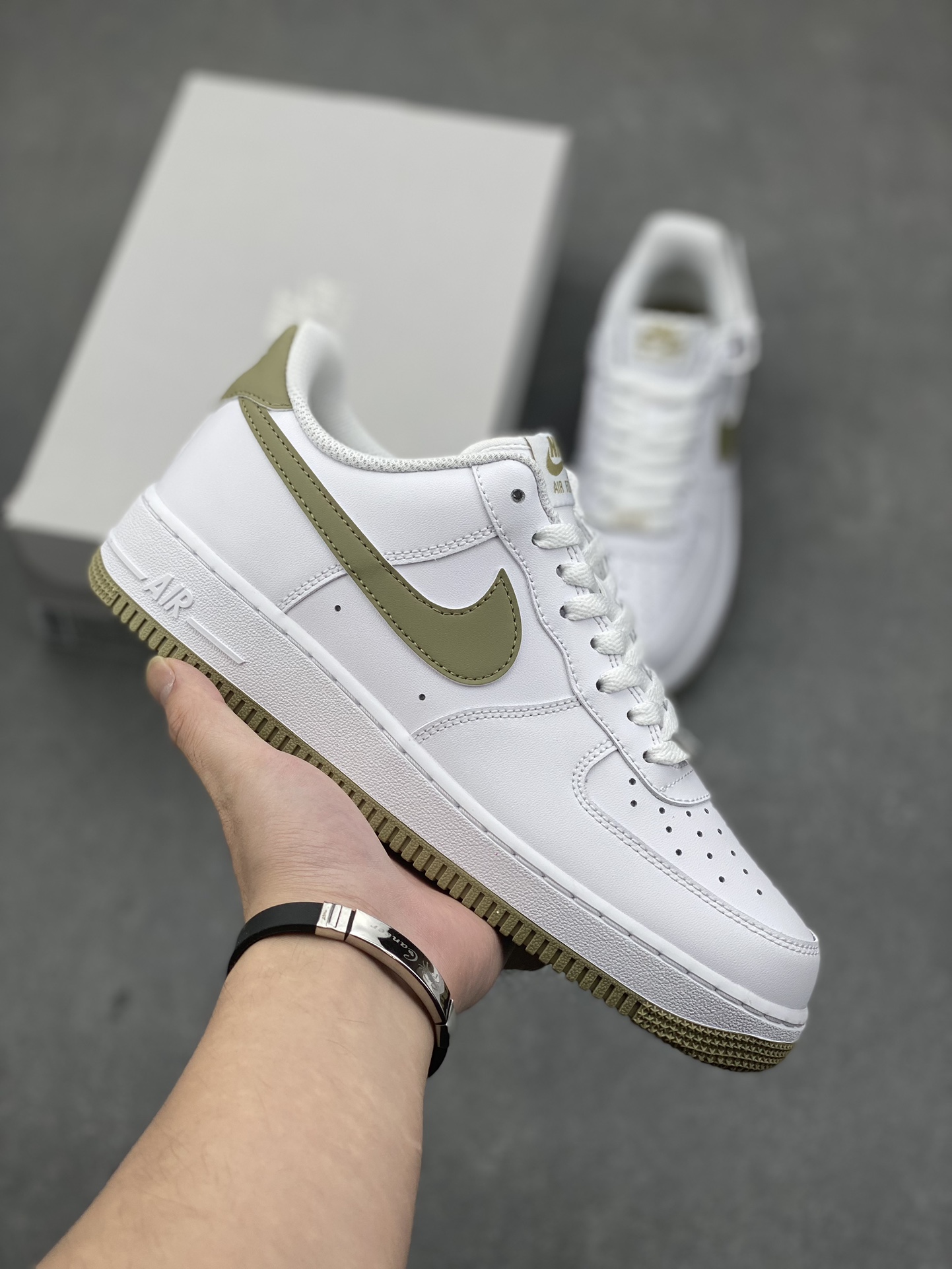 Nike Air Force 1 '07 Low White/Olive Casual Sneakers CW2289-111 2 i1732037316 443 8