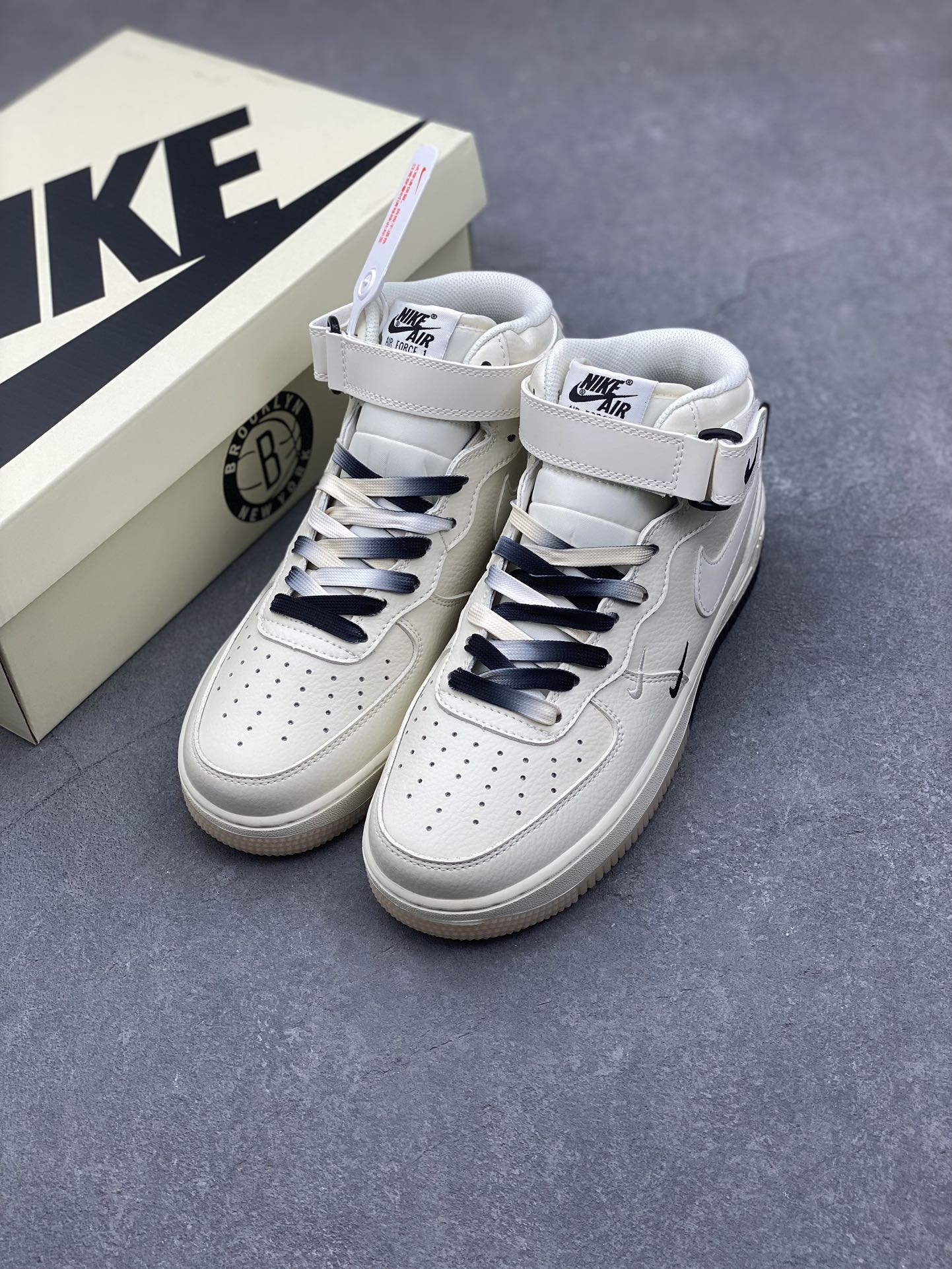 Nike Air Force 1 Mid 'Brooklyn Nets' Limited Edition Sneakers 9 i1732037421 1011 4