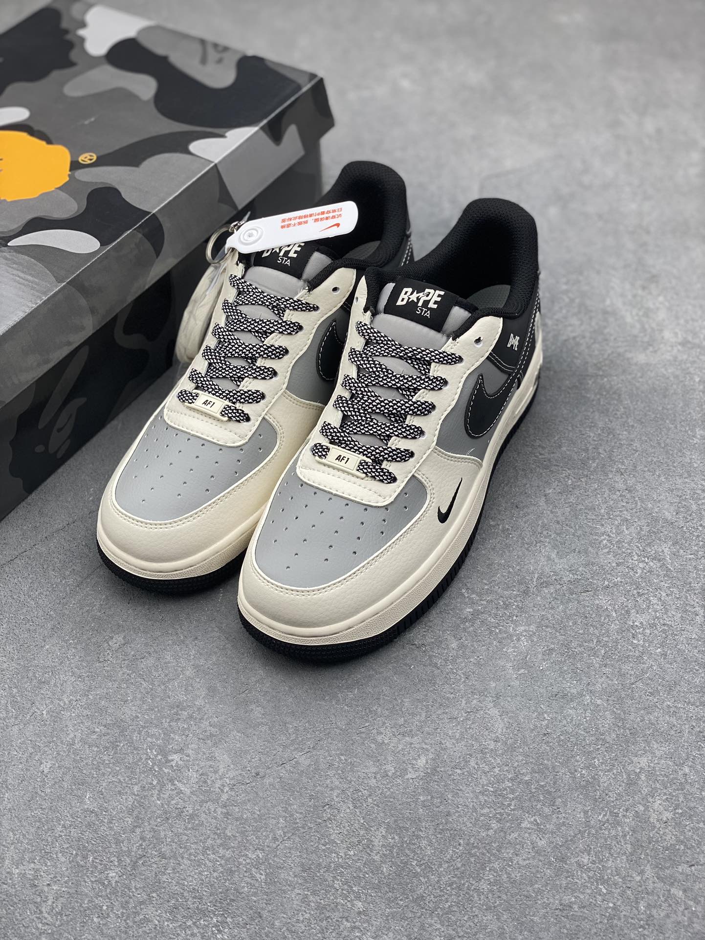 Nike Air Force 1 '07 Low Bape Collab Sneakers - Gray & Black, Limited Edition 9 i1732050628 2227 1