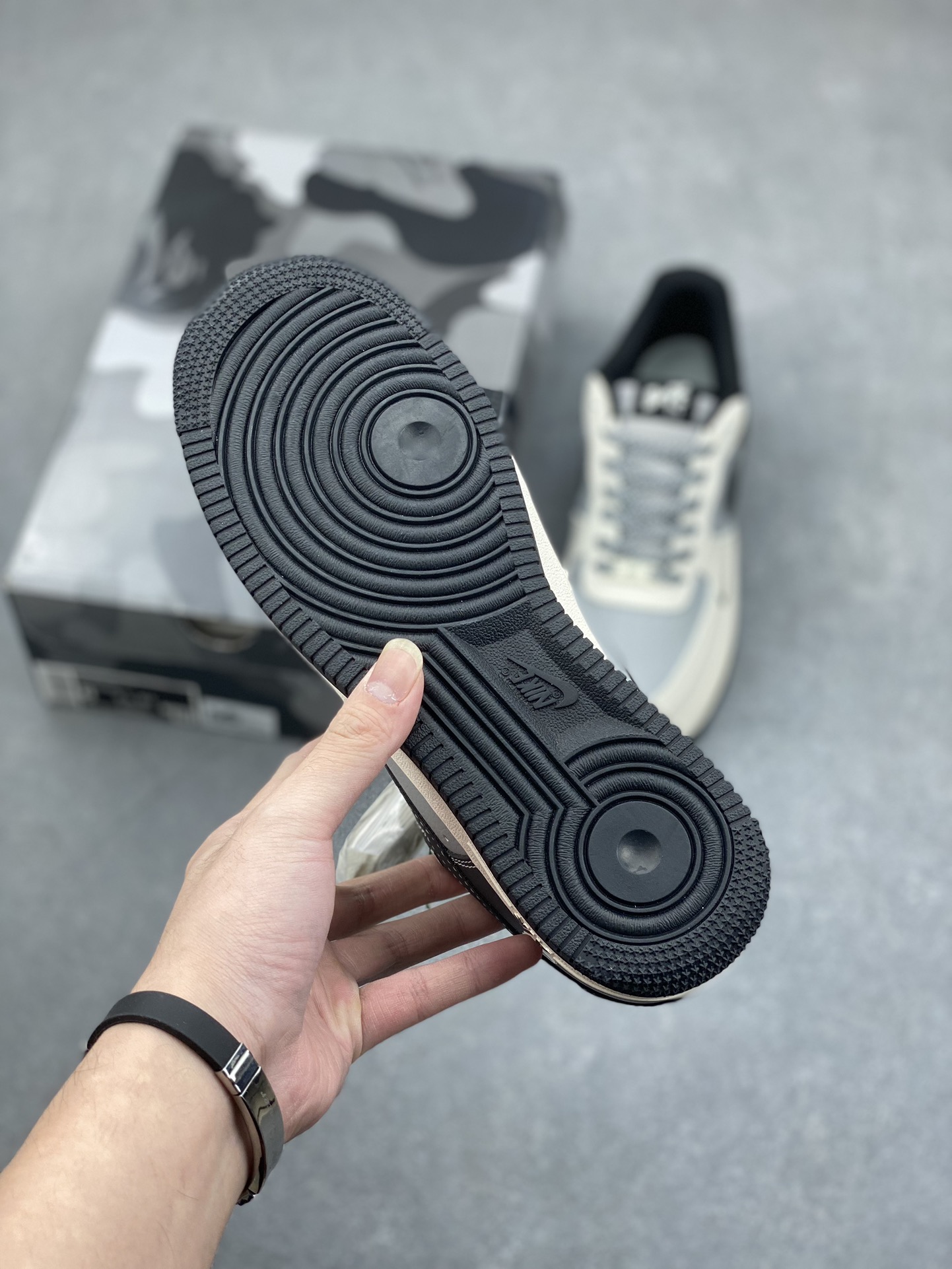 Nike Air Force 1 '07 Low Bape Collab Sneakers - Gray & Black, Limited Edition 7 i1732050628 2781 3