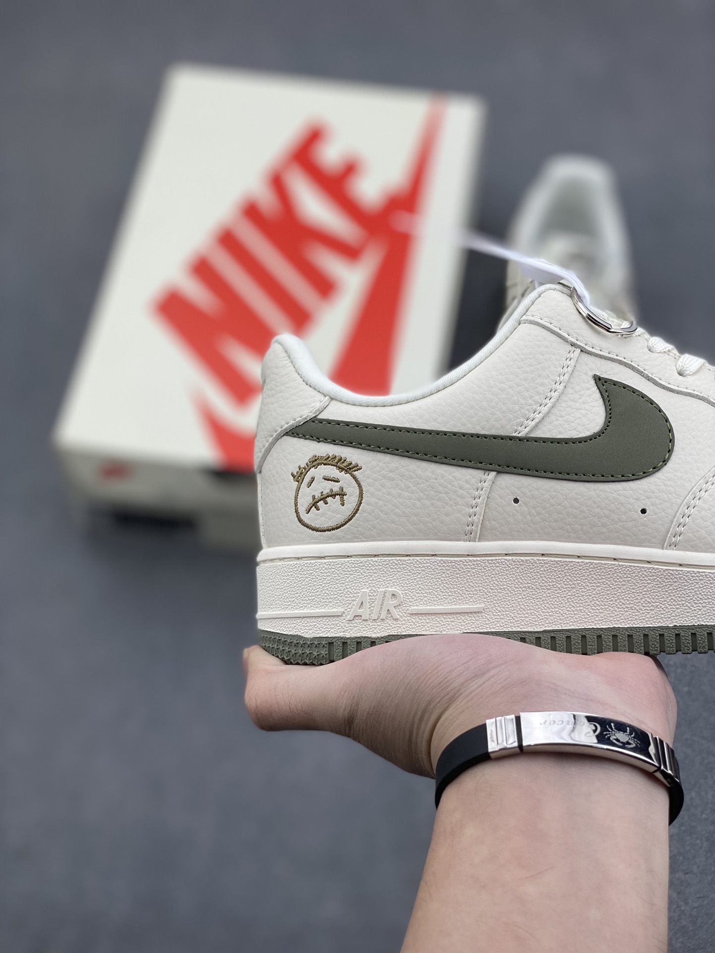 Nike Air Force 1 '07 Low 'Cactus Jack' Sneaker - Style DF0180-007 6 i1732050843 5224 3