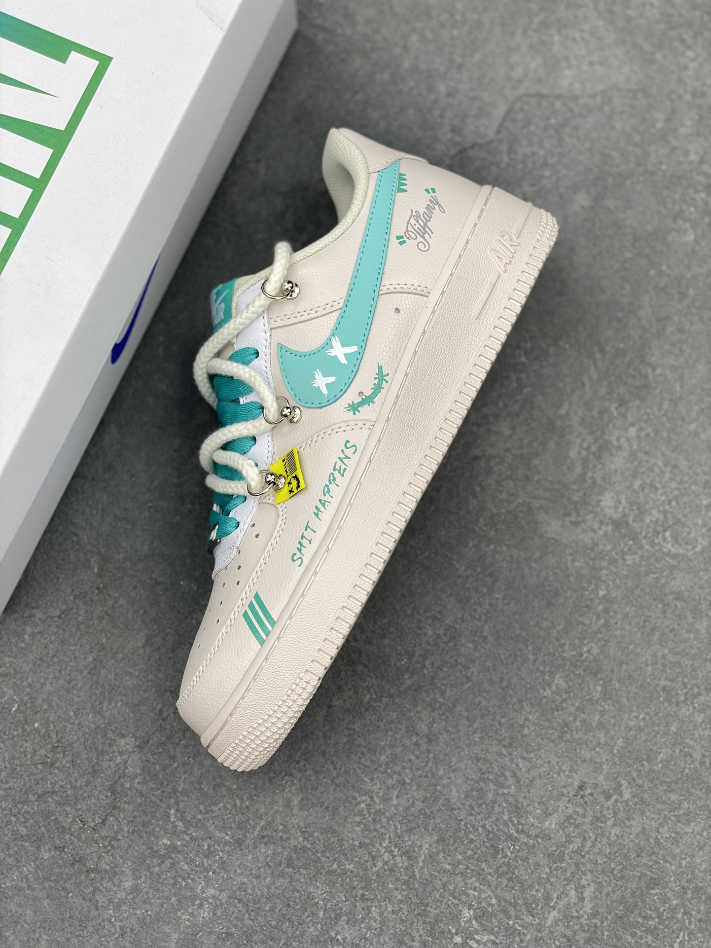 Nike Air Force 1 Low Keep Smile Casual Sneakers DZ1328-211 8 i1732136993 1564 0