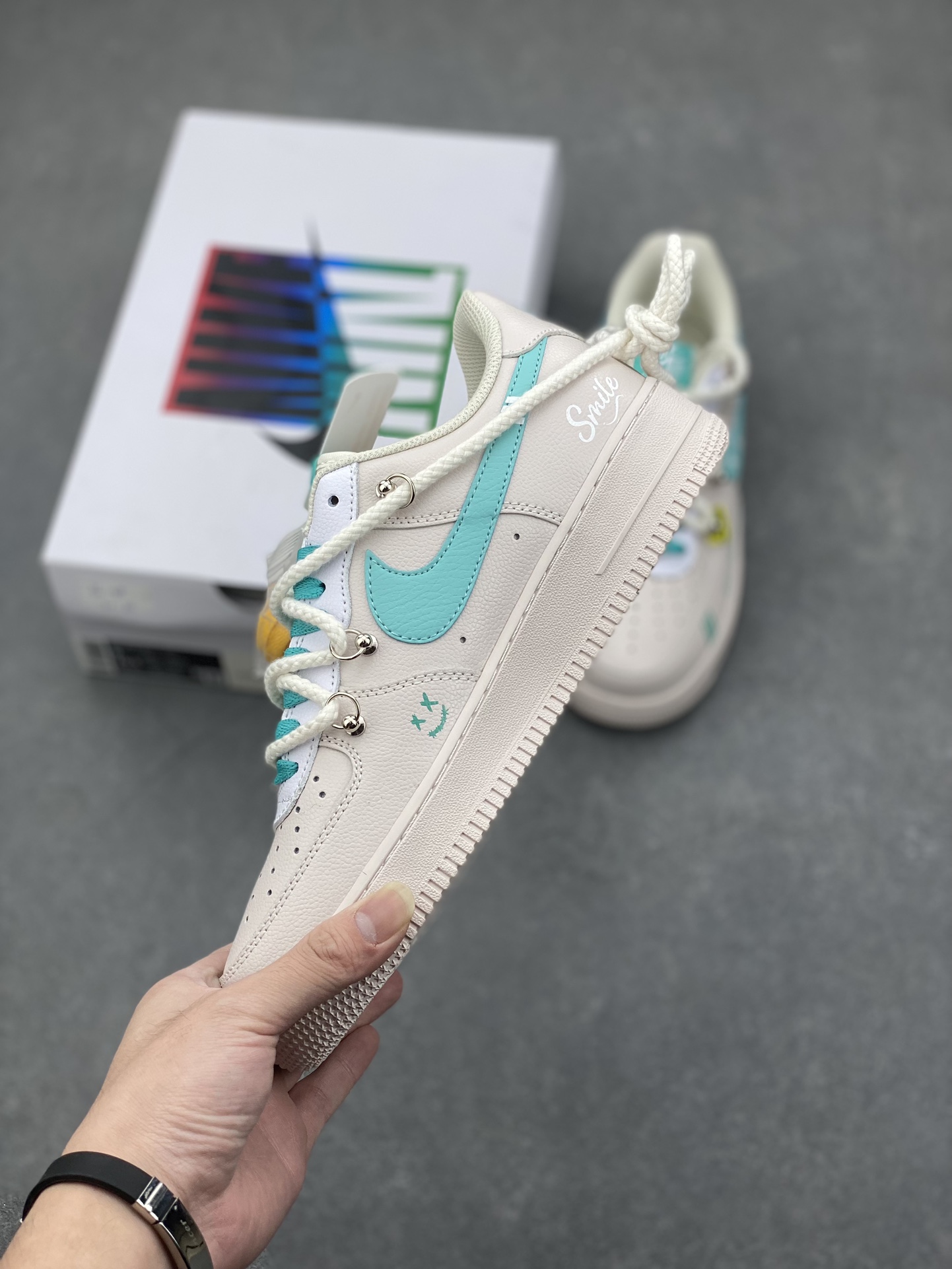 Nike Air Force 1 Low Keep Smile Casual Sneakers DZ1328-211 4 i1732136993 3042 3