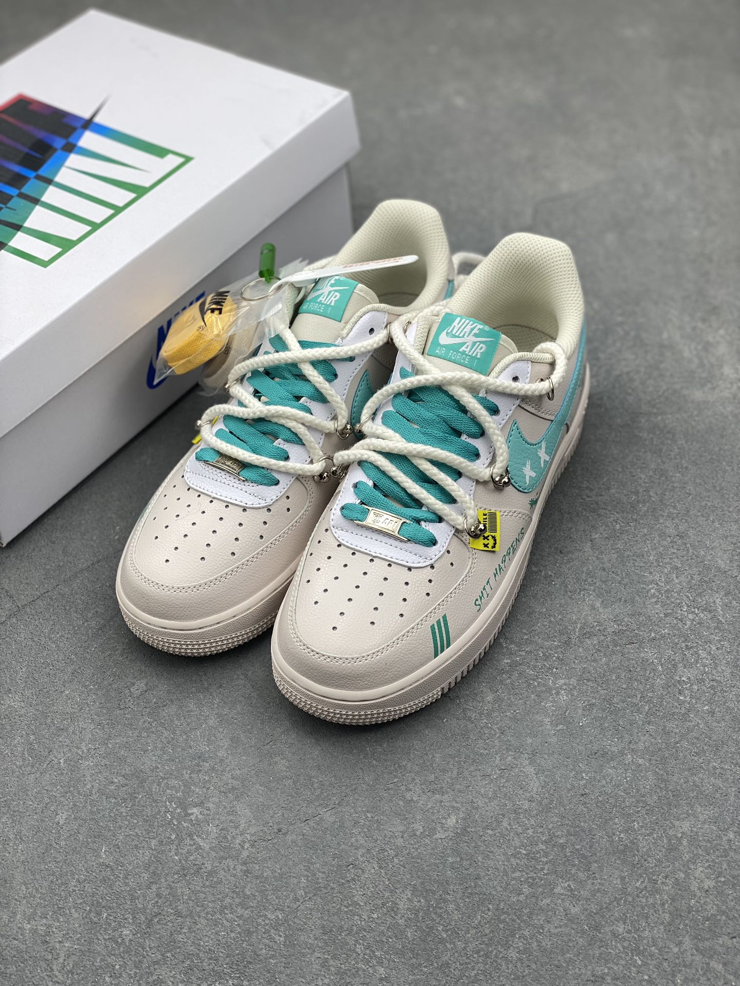 Nike Air Force 1 Low Keep Smile Casual Sneakers DZ1328-211 9 i1732136993 7593 7