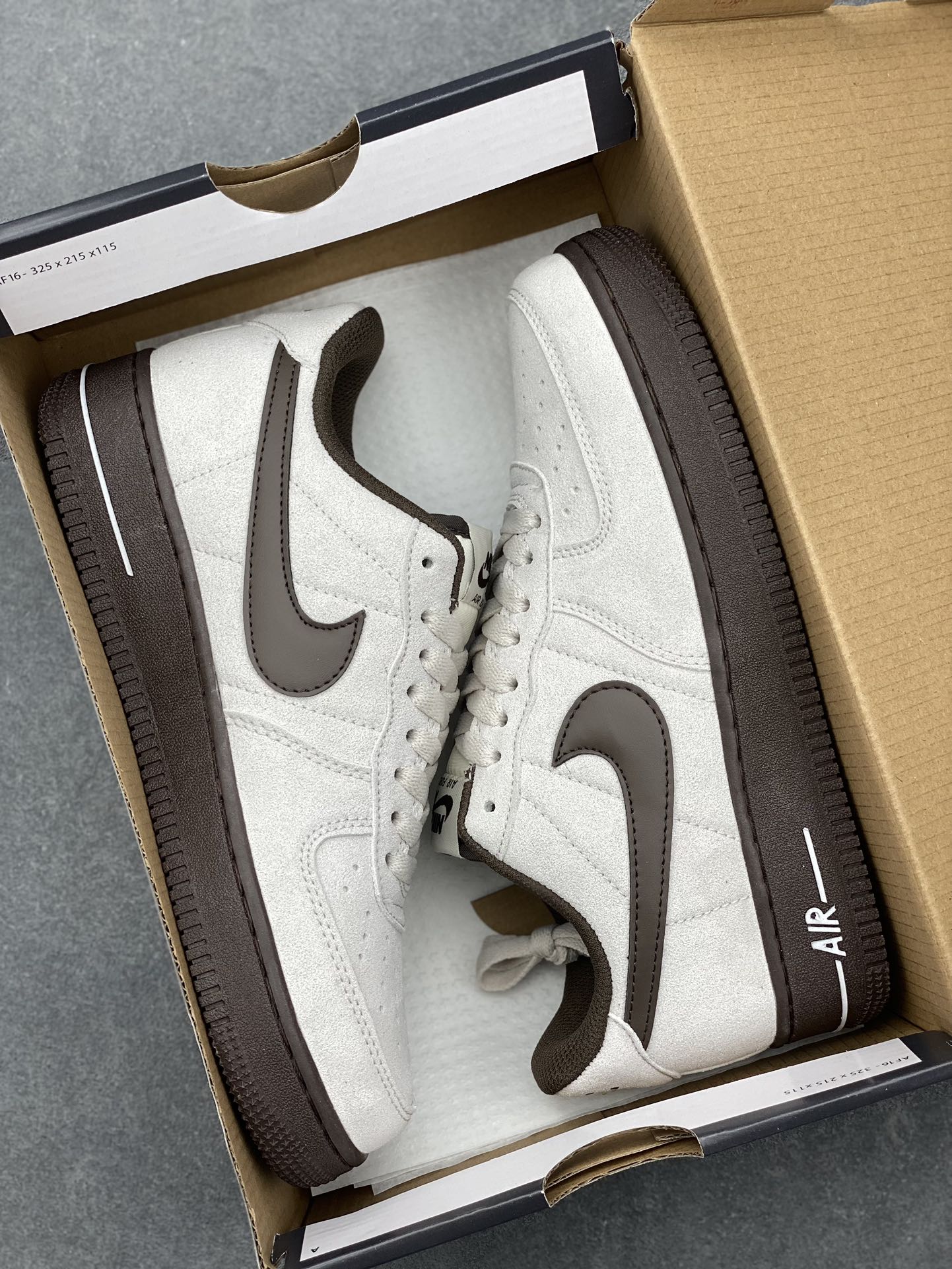 Nike Air Force 1 '07 Low Casual Sneakers HQ3485-104 - Versatile & Comfortable 10 i1732137948 4027 4