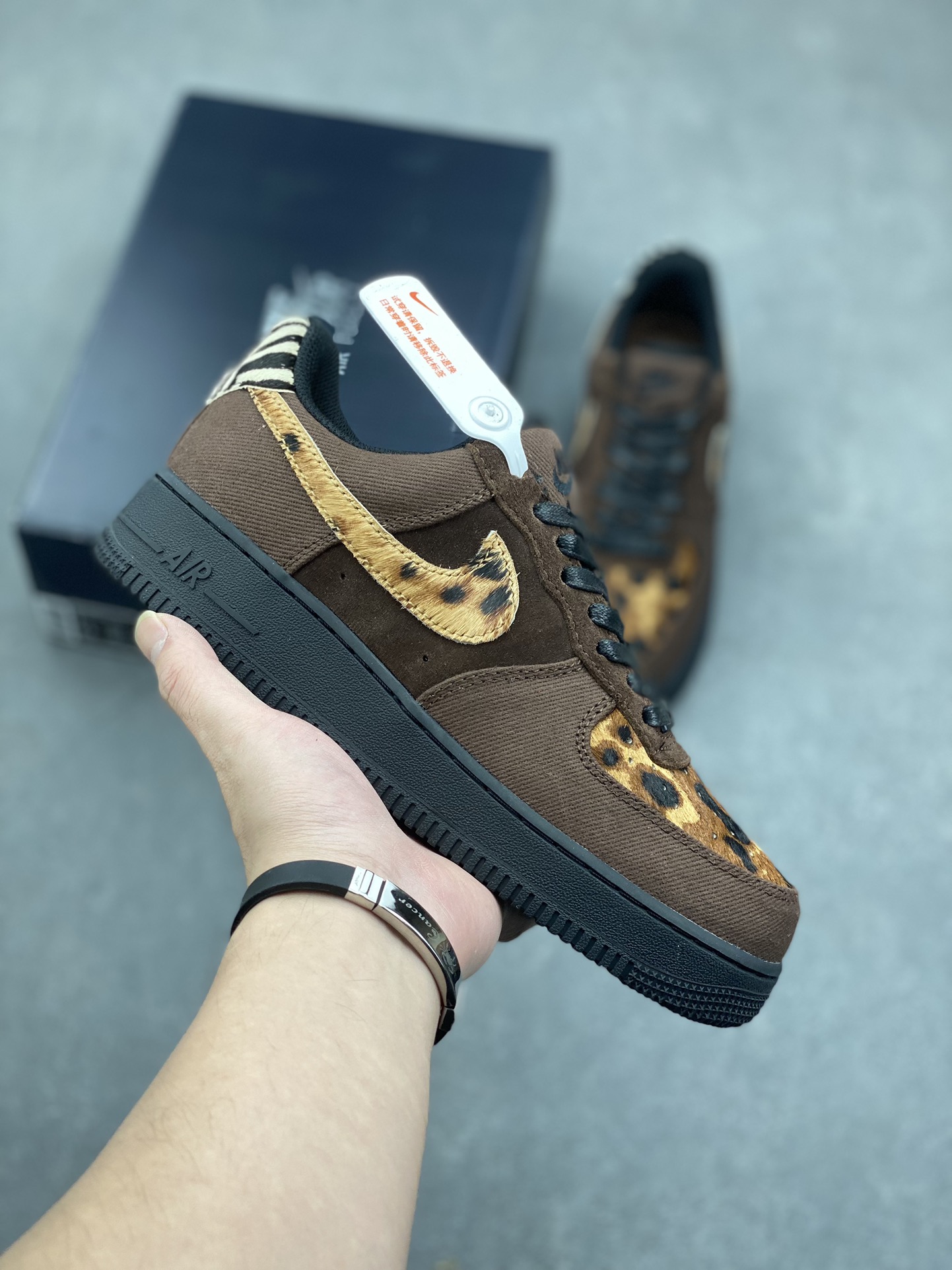 Nike Air Force 1 Leopard Print Sneakers - HV6356-200 2 i1732138198 8295 1