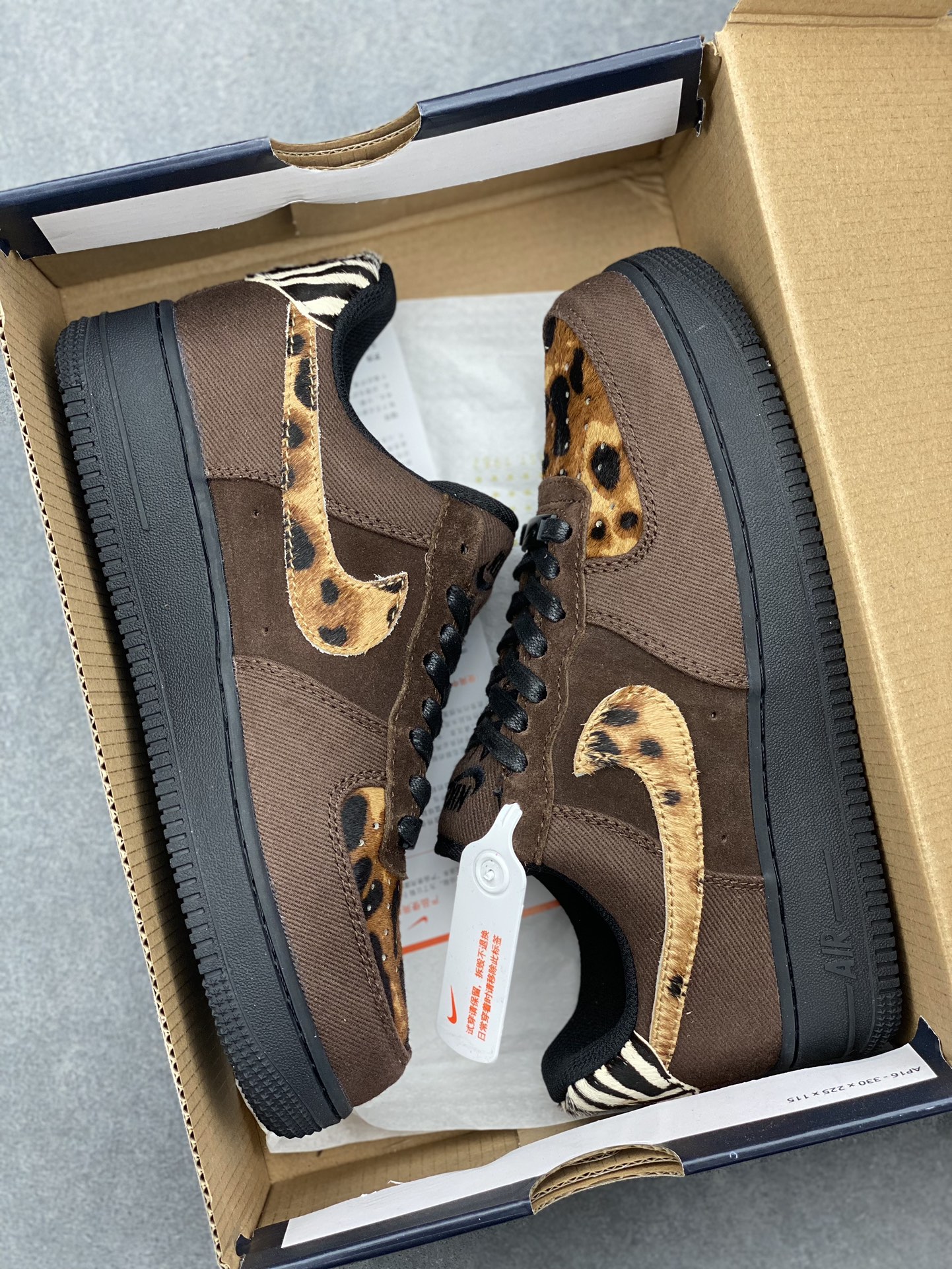 Nike Air Force 1 Leopard Print Sneakers - HV6356-200 10 i1732138206 2722 0