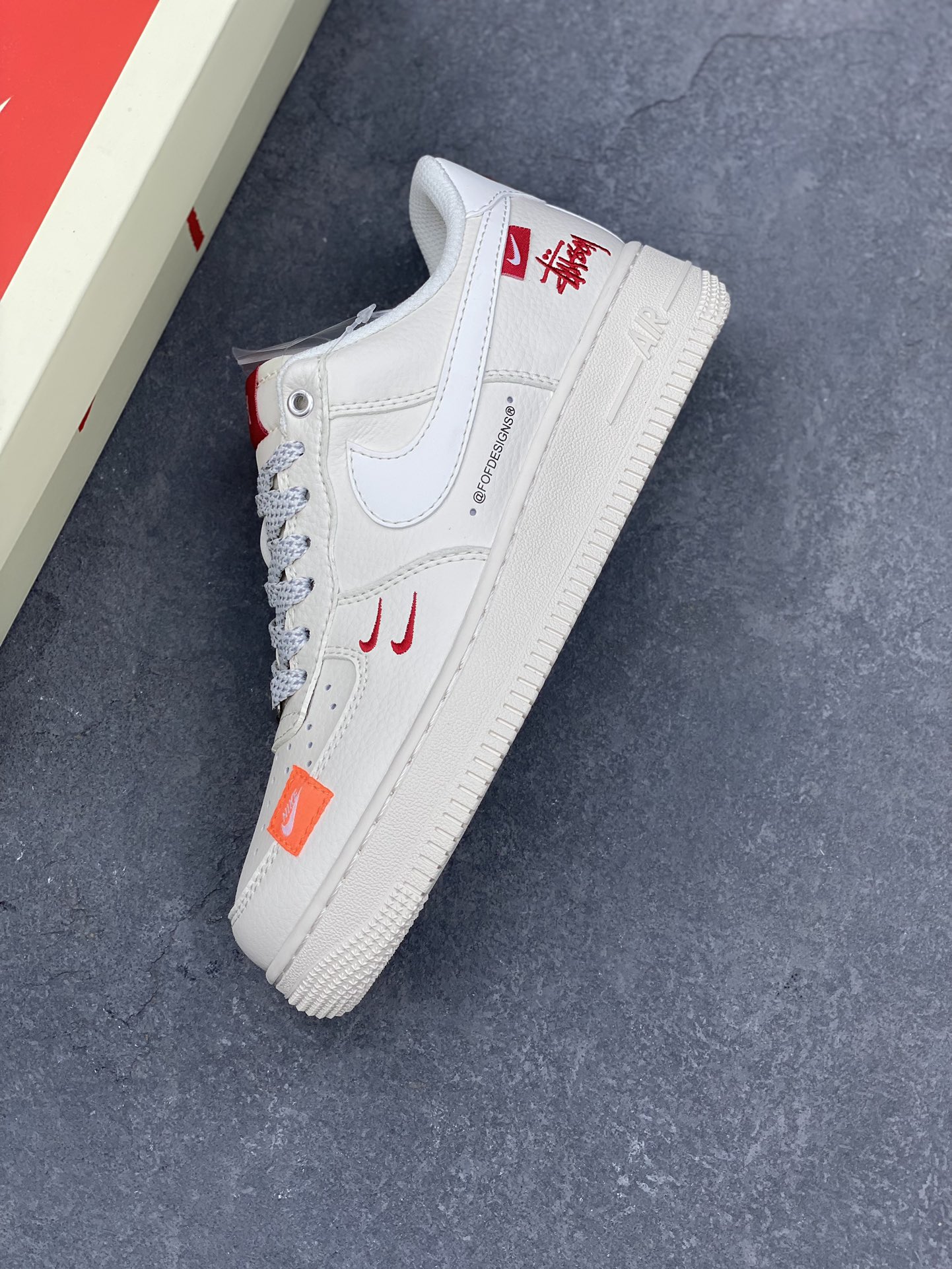 Nike Air Force 1 '07 Low Stussy Collab Sneakers - Cream/Red 8 i1732212908 5970 3