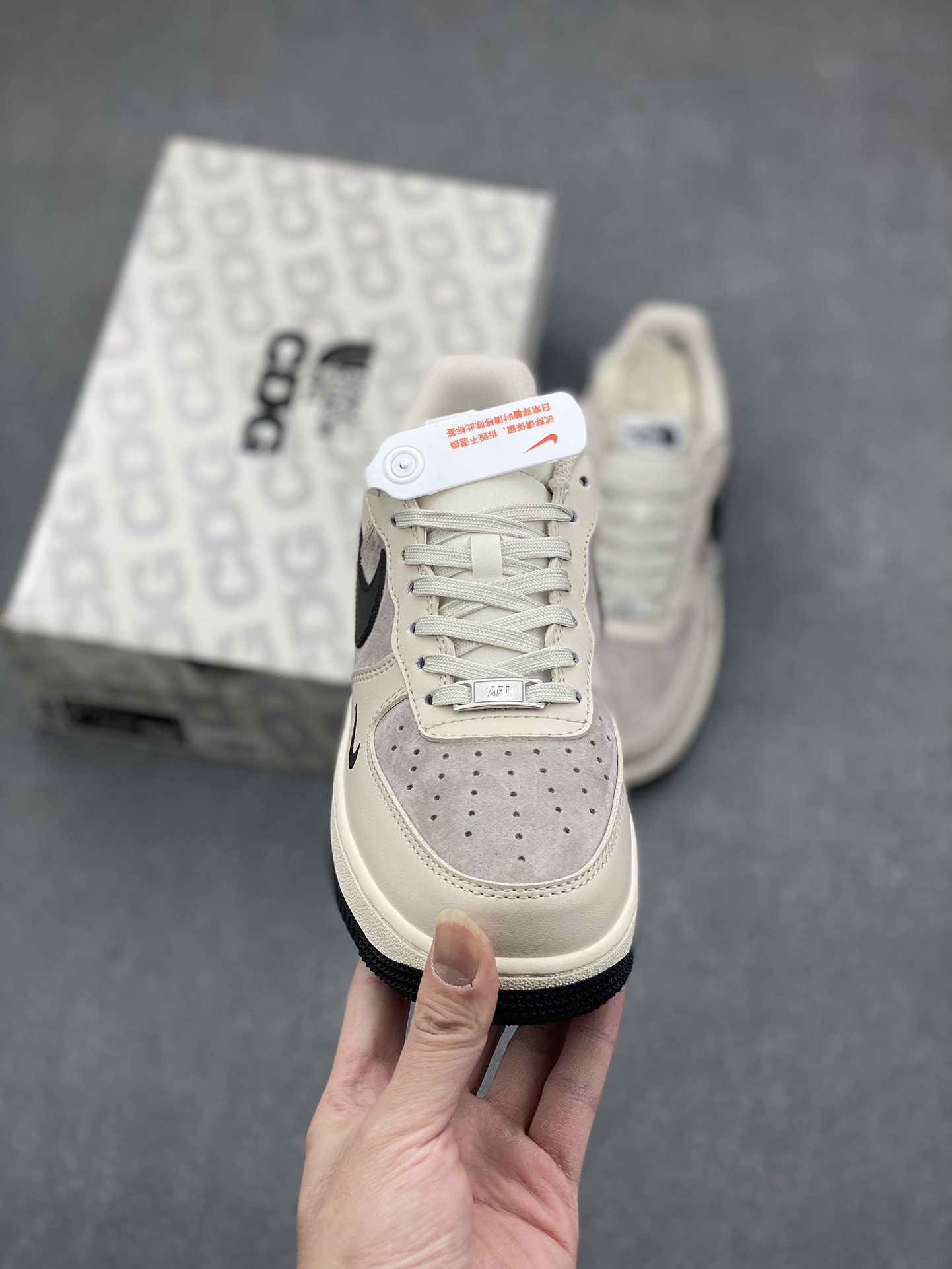 Nike Air Force 1 '07 Low The North Face Collab Sneakers - Limited Edition 3 i1732212943 289 3