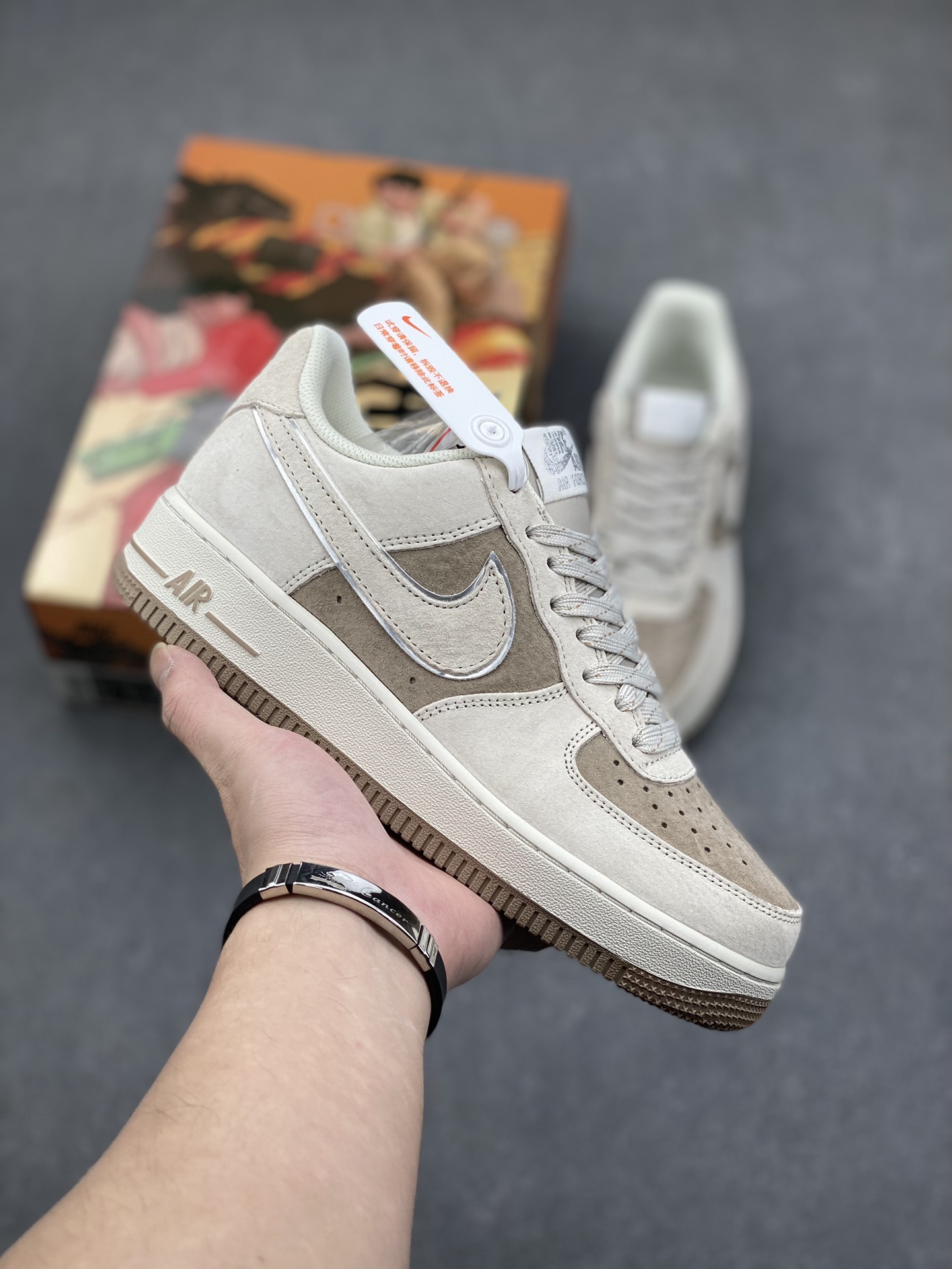 Nike Air Force 1 '07 Low AKIRA Collaboration - Premium Comfort & Style 2 i1732292825 6720 7