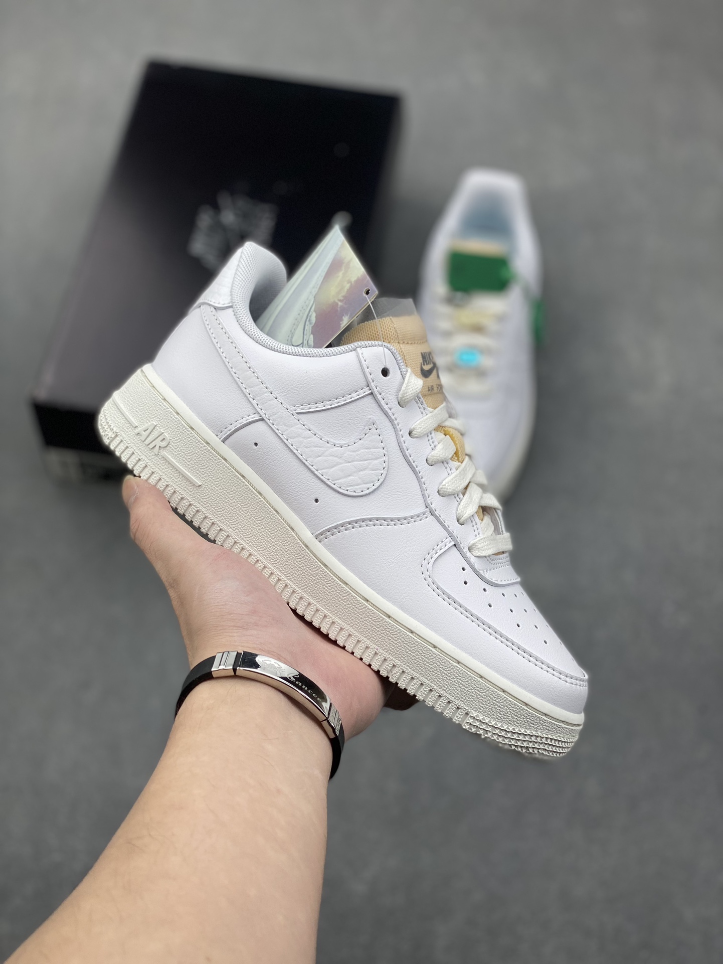 Nike Air Force 1 '07 LX White Onyx Bling Women's Casual Shoes CZ8101-100 2 i1732292995 9459 7