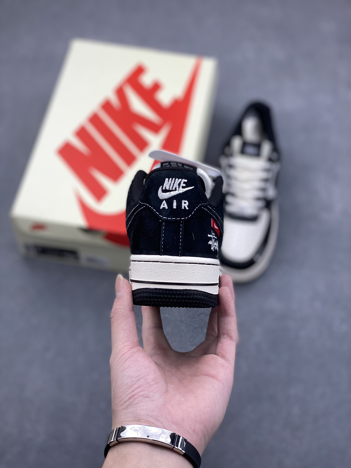 Nike Air Force 1 '07 Low Stussy Collab Sneakers - Black/Red Accents 5 i1732293111 6243 4