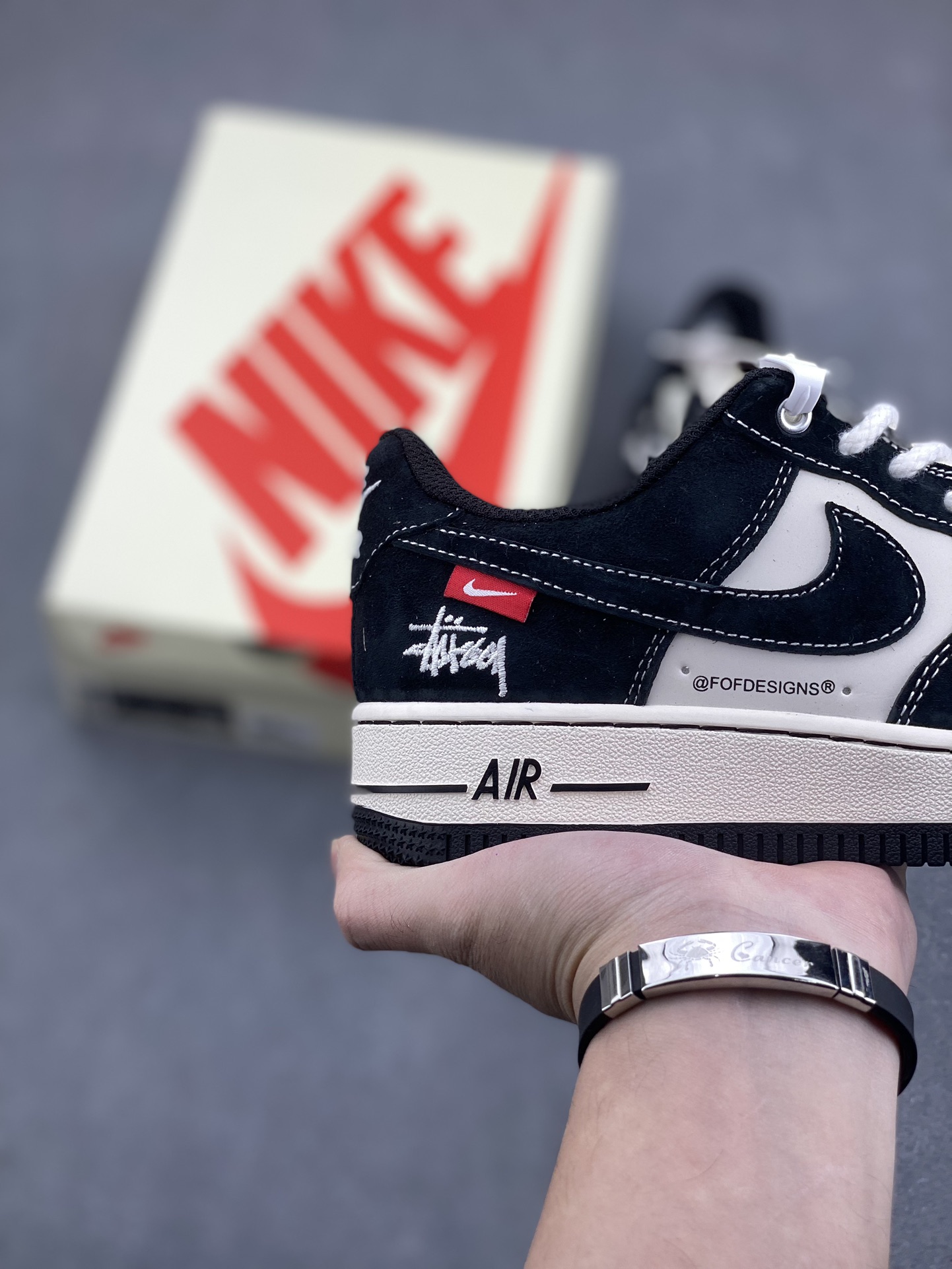 Nike Air Force 1 '07 Low Stussy Collab Sneakers - Black/Red Accents 6 i1732293111 6652 0