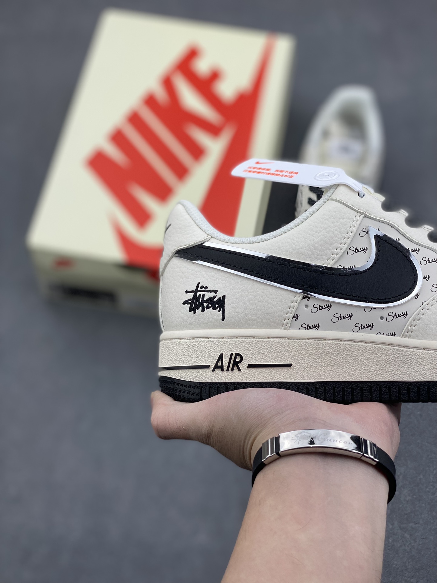 Nike Air Force 1 '07 Low Stussy Collab Sneakers - Limited Edition, Cream/Black 6 i1732293208 2712 1