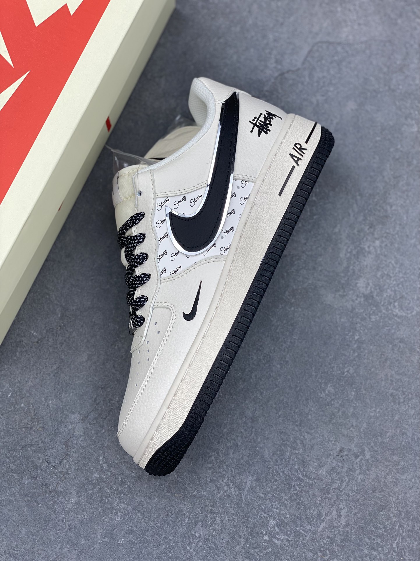 Nike Air Force 1 '07 Low Stussy Collab Sneakers - Limited Edition, Cream/Black 8 i1732293208 4034 8