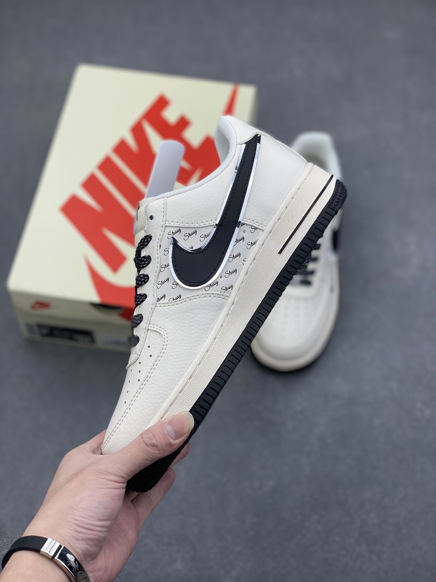 Nike Air Force 1 '07 Low Stussy Collab Sneakers - Limited Edition, Cream/Black 4 i1732293208 5717 5