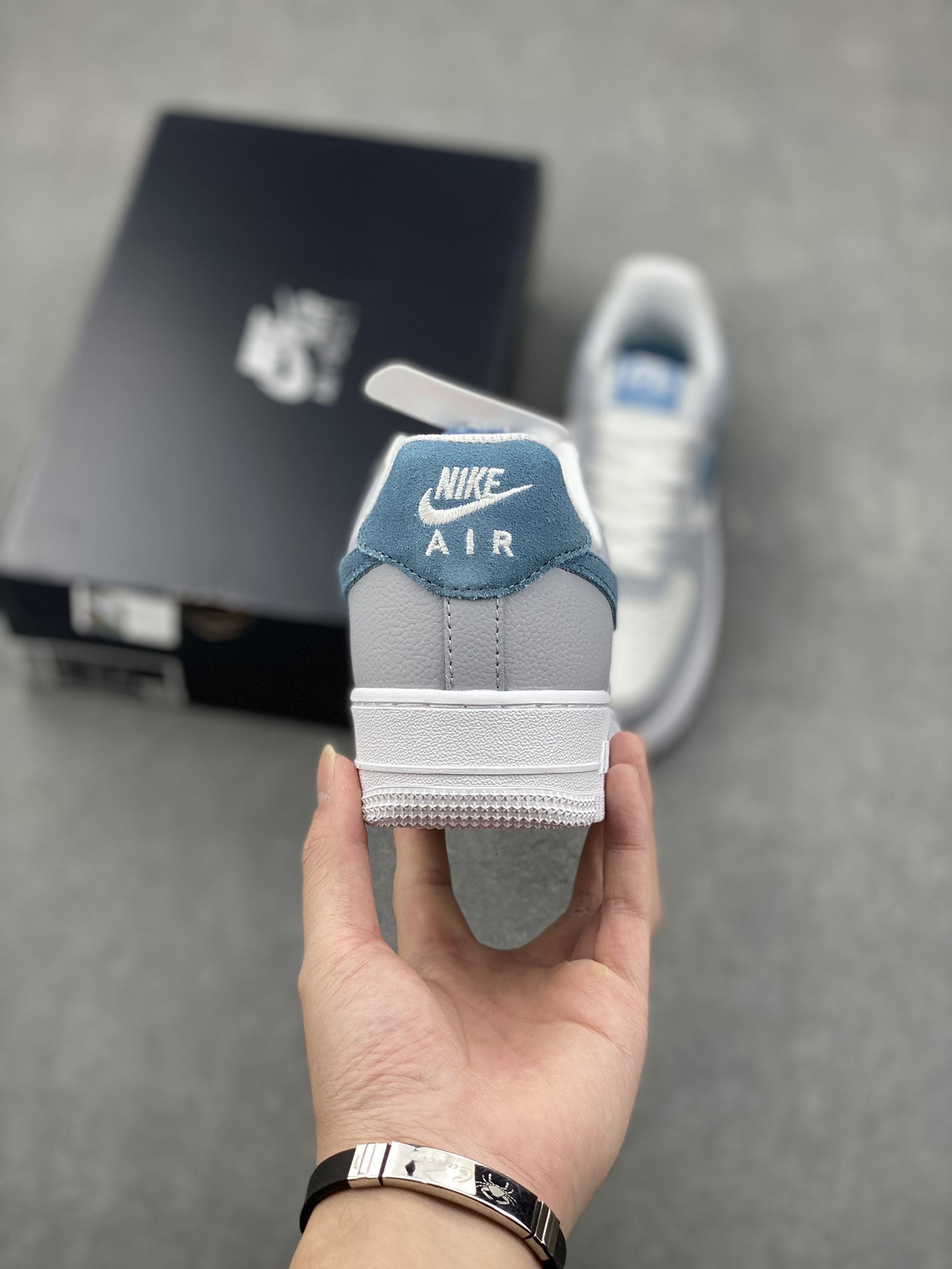 Nike Air Force 1 '07 Low Gray/Blue Cushioned Athletic Fashion Sneakers 5 i1732380274 3994 7
