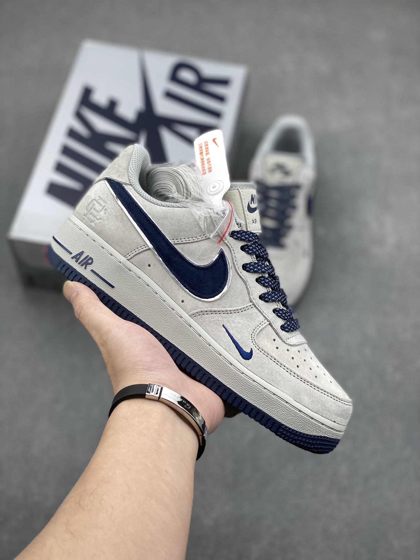 Nike Air Force 1 '07 Low Suede Deep Blue Champion Sneakers 2 i1732380622 5996 0
