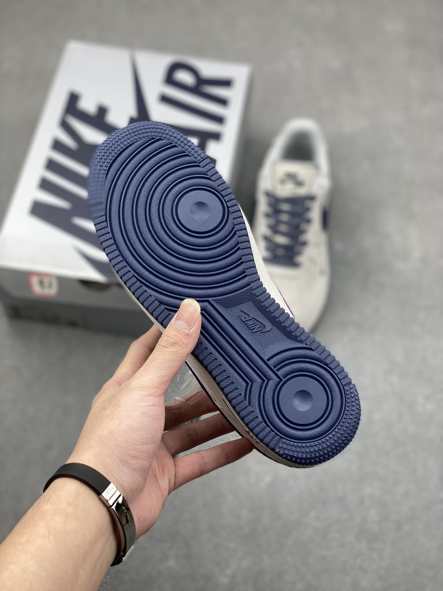 Nike Air Force 1 '07 Low Suede Deep Blue Champion Sneakers 7 i1732380623 1284 8