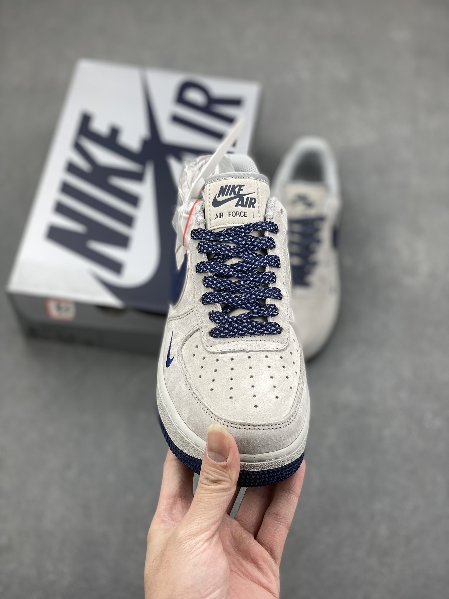Nike Air Force 1 '07 Low Suede Deep Blue Champion Sneakers 3 i1732380623 7254 6