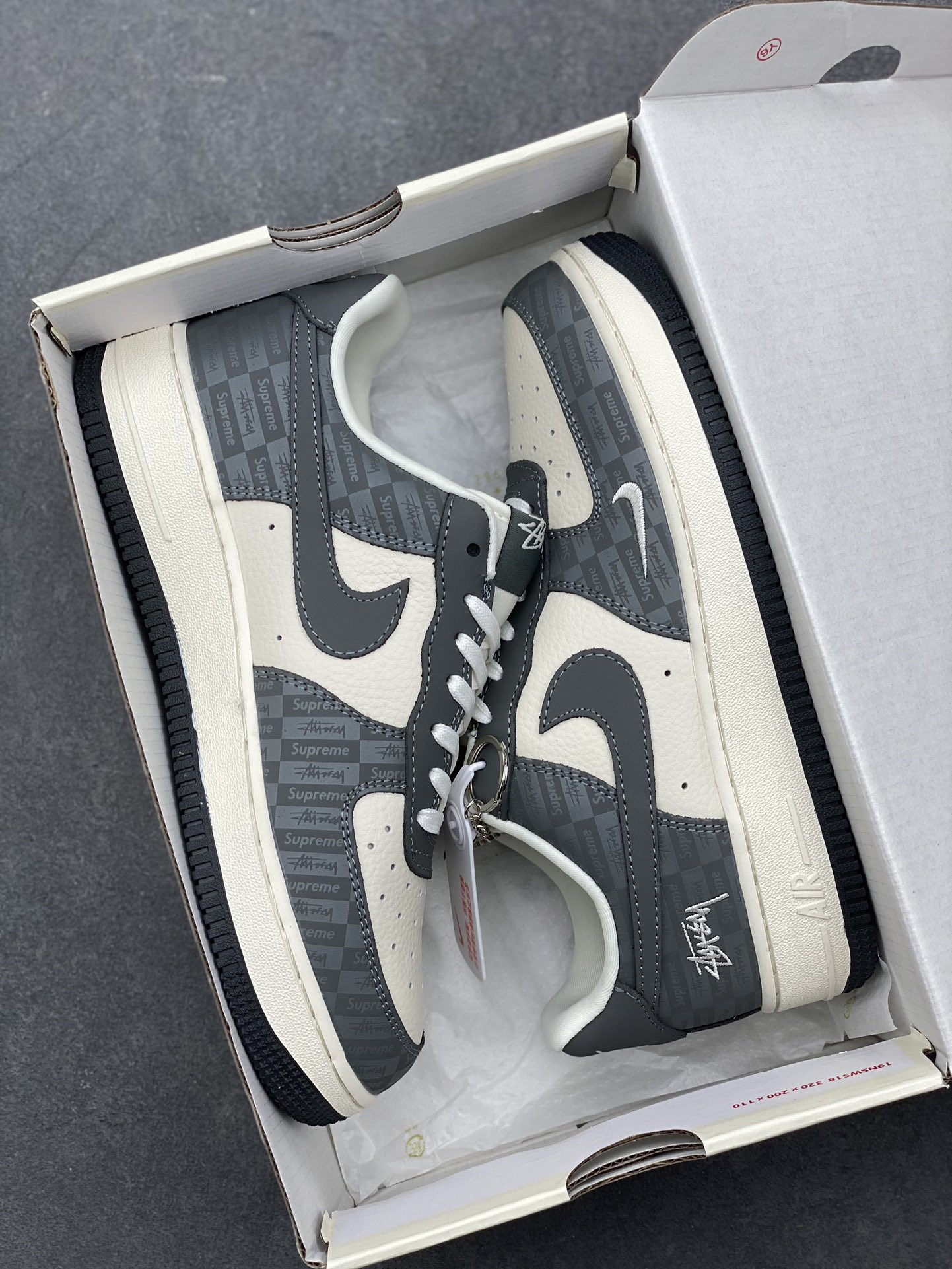 Nike Air Force 1 '07 Low Stussy Collab Sneakers - Cream/Grey Shadow Edition 10 i1732380955 8492 0