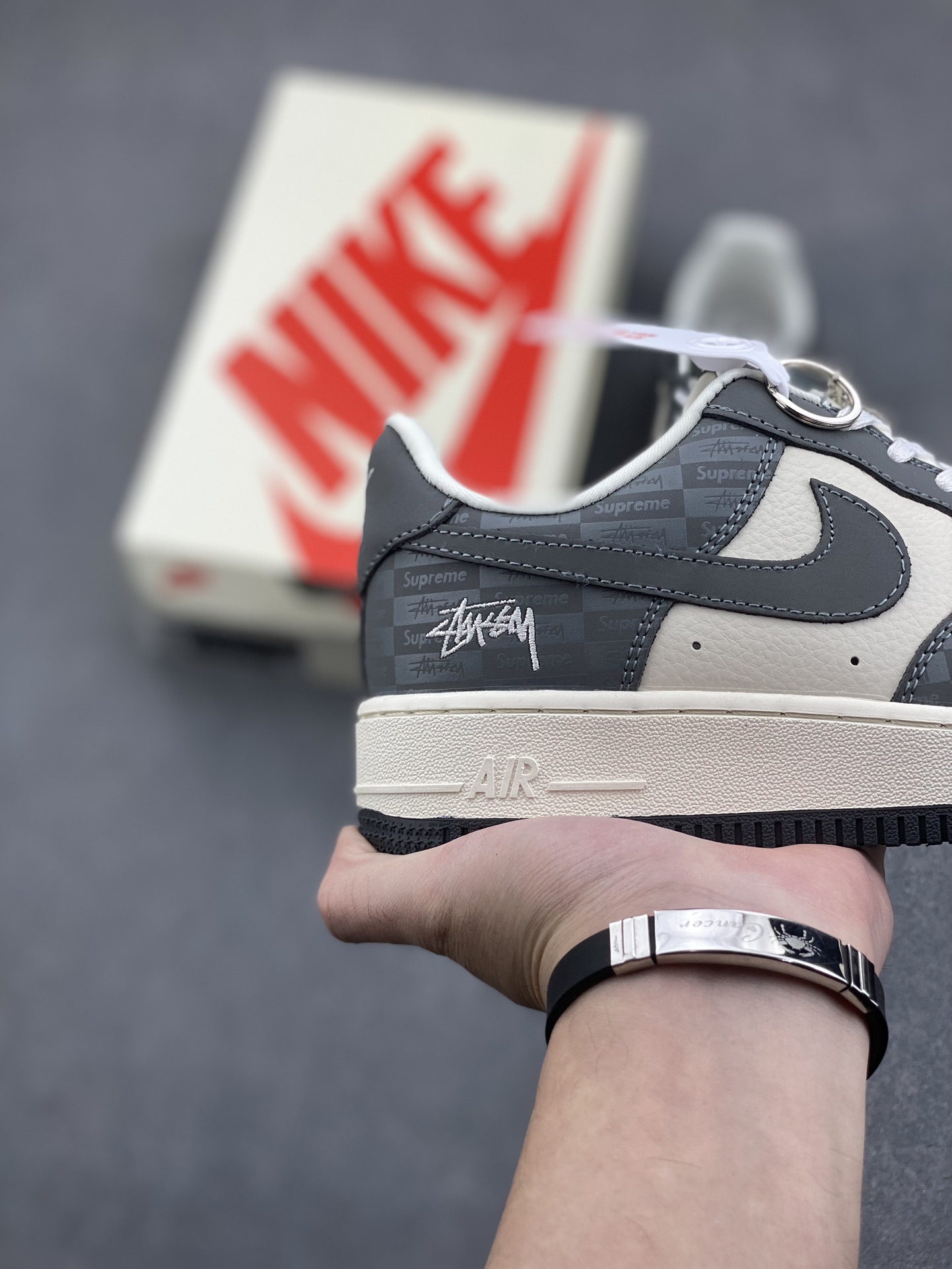 Nike Air Force 1 '07 Low Stussy Collab Sneakers - Cream/Grey Shadow Edition 6 i1732380956 8167 5