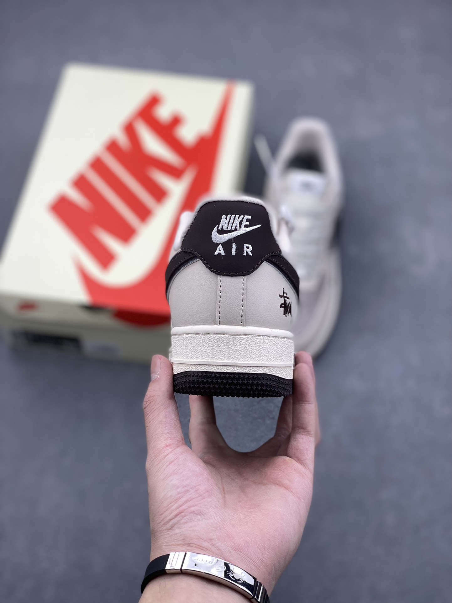 Nike Air Force 1 '07 Low Stussy Collab Sneakers - Cream/Black 5 i1732485514 1198 4