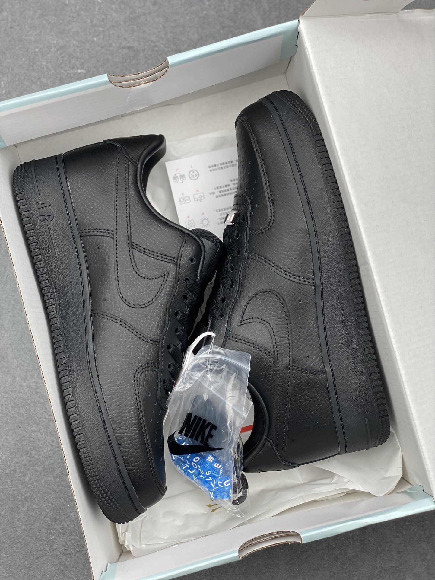 Nike Air Force 1 Low Black Leather Casual Sneaker CZ8065-001 10 i1732485583 379 5