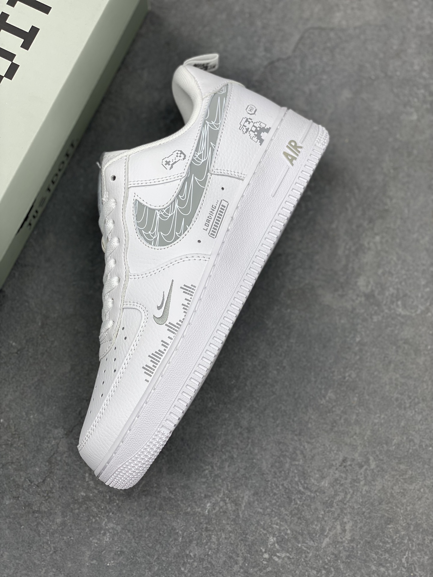 Nike Air Force 1 Low 'Mosaic' Sneakers - Retro Gaming Style - FB8971-030 8 i1732491040 7949 7